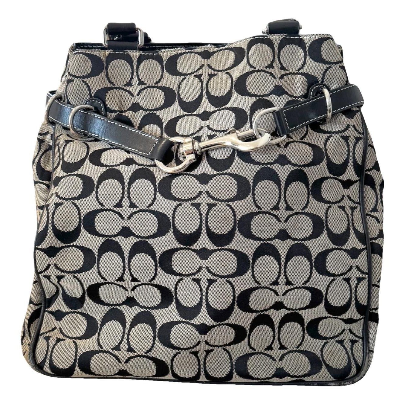 Signature Sufflette leather handbag