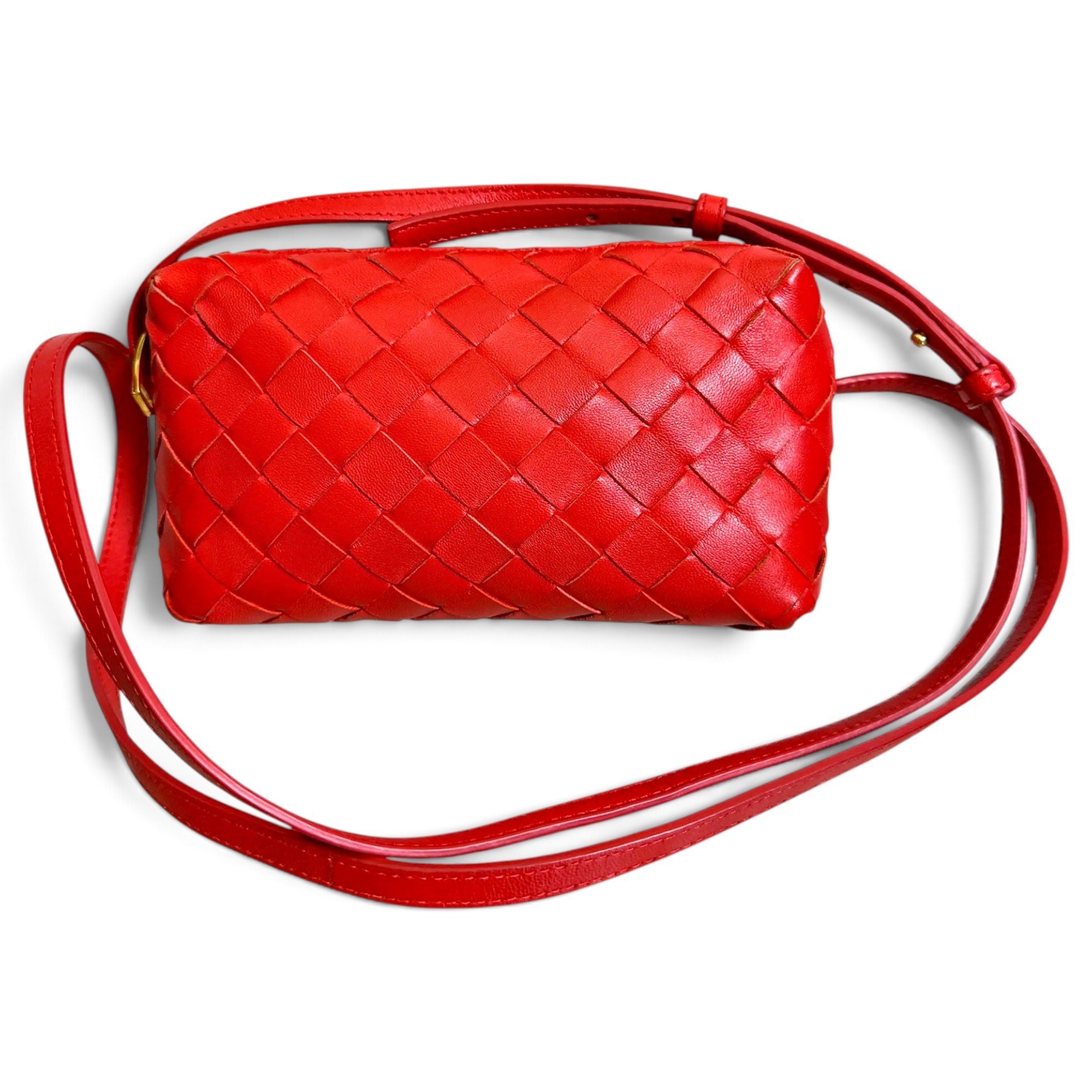 Loop leather handbag