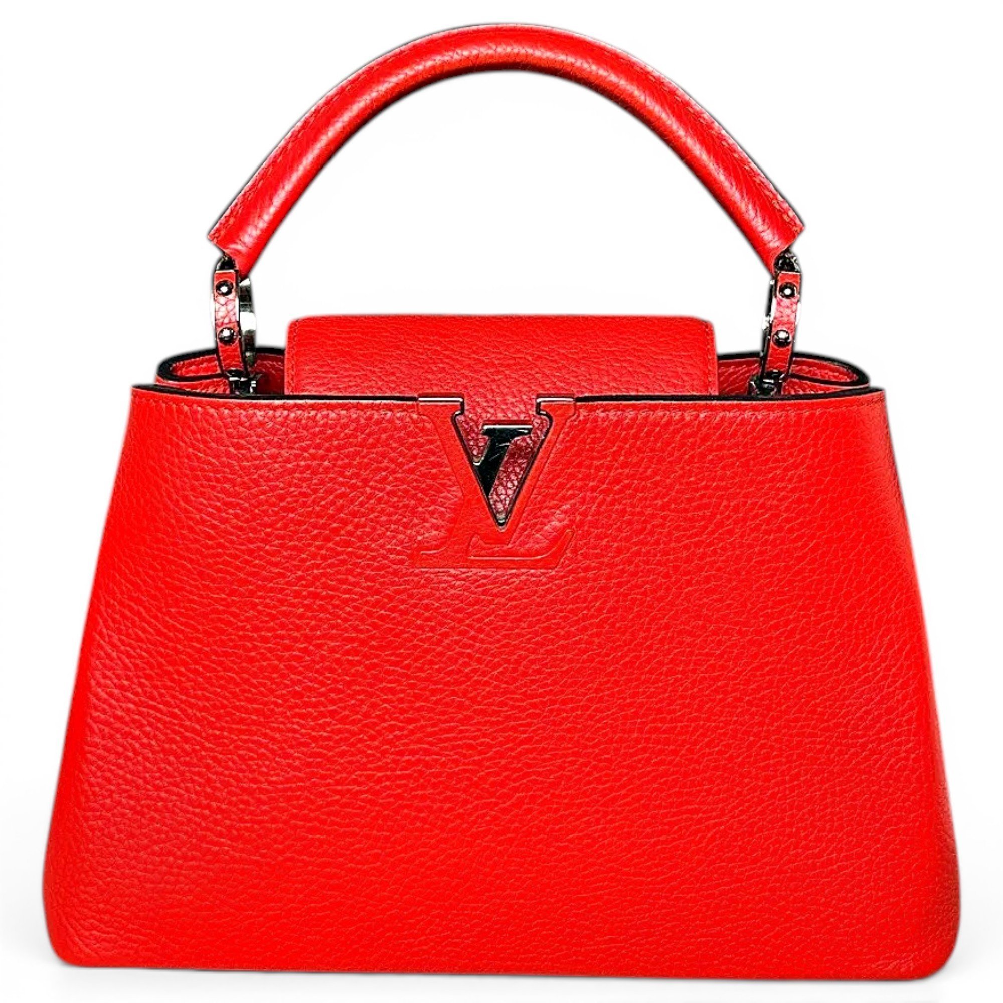 Capucines leather handbag