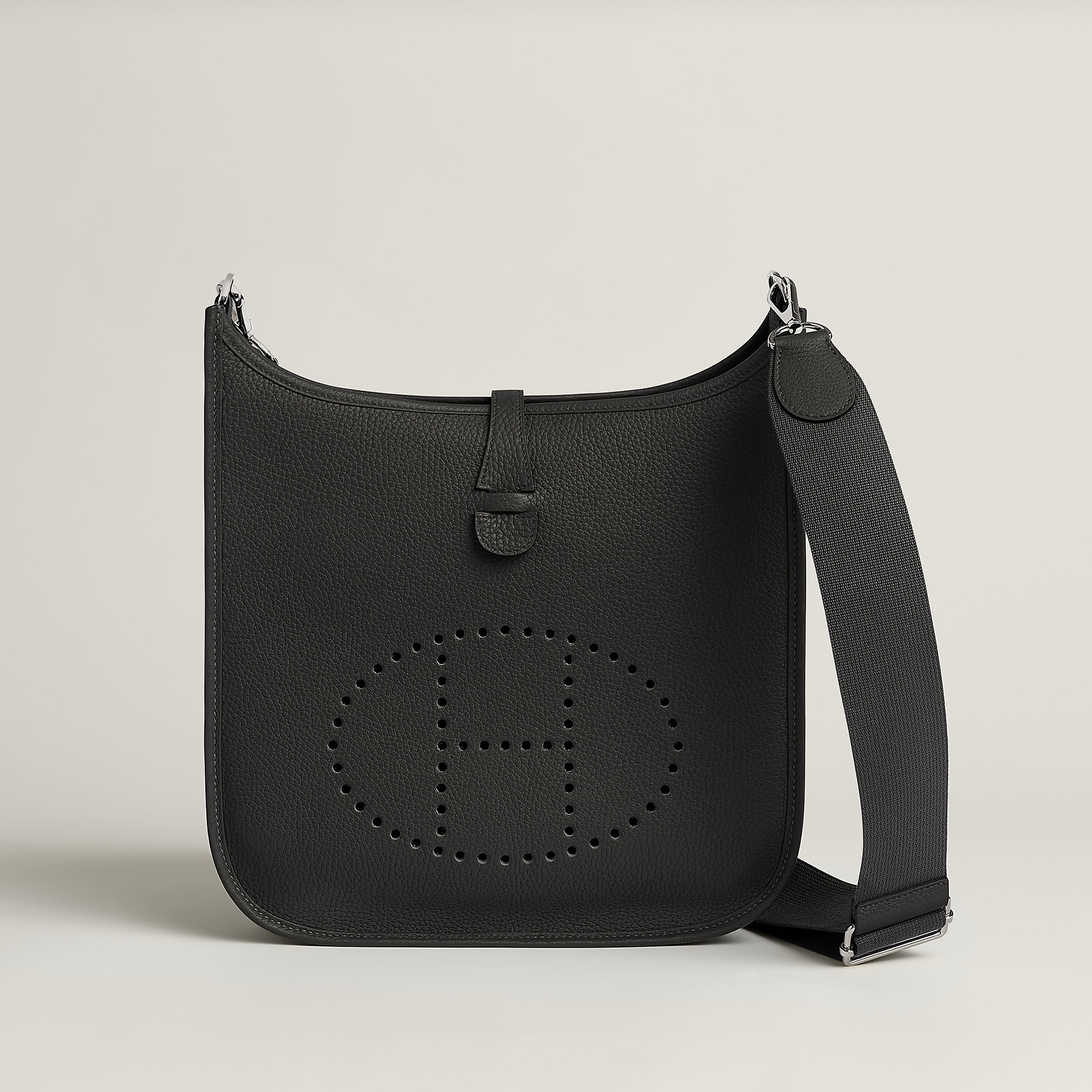 Evelyne III 29 bag in Dark Bronze