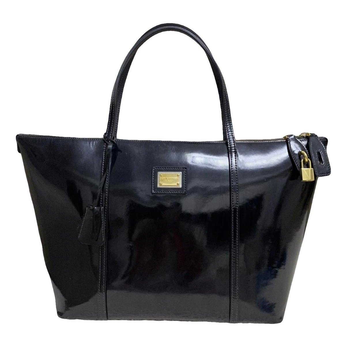 Patent leather handbag