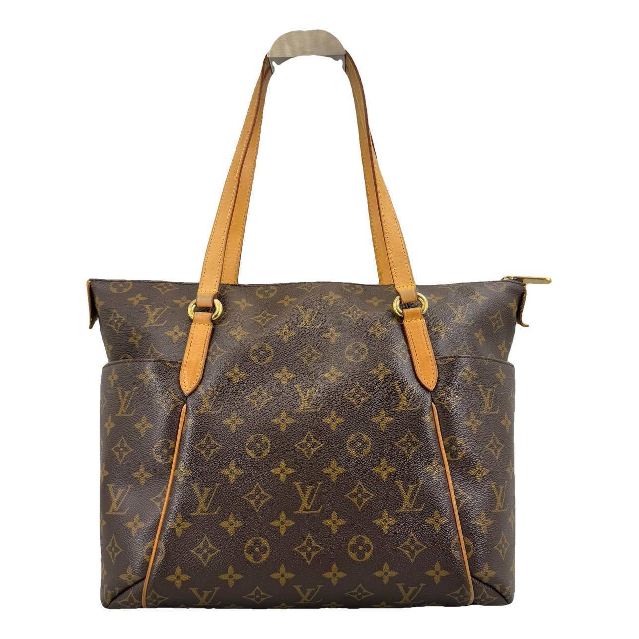 Totally leather handbag