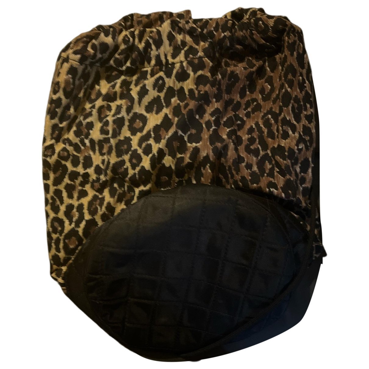 Cloth backpack