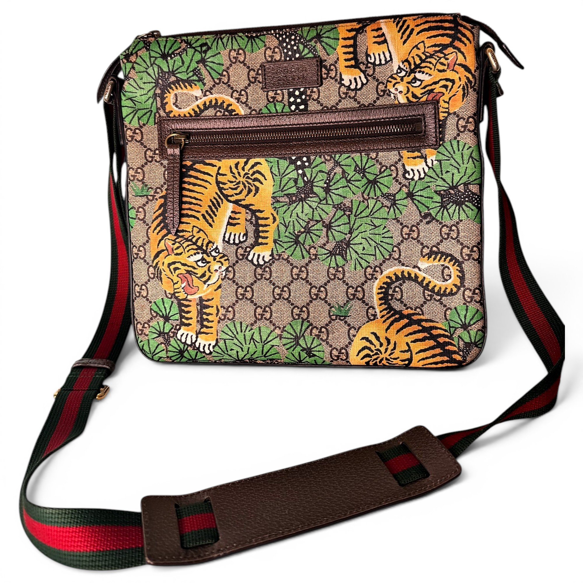 Leather crossbody bag