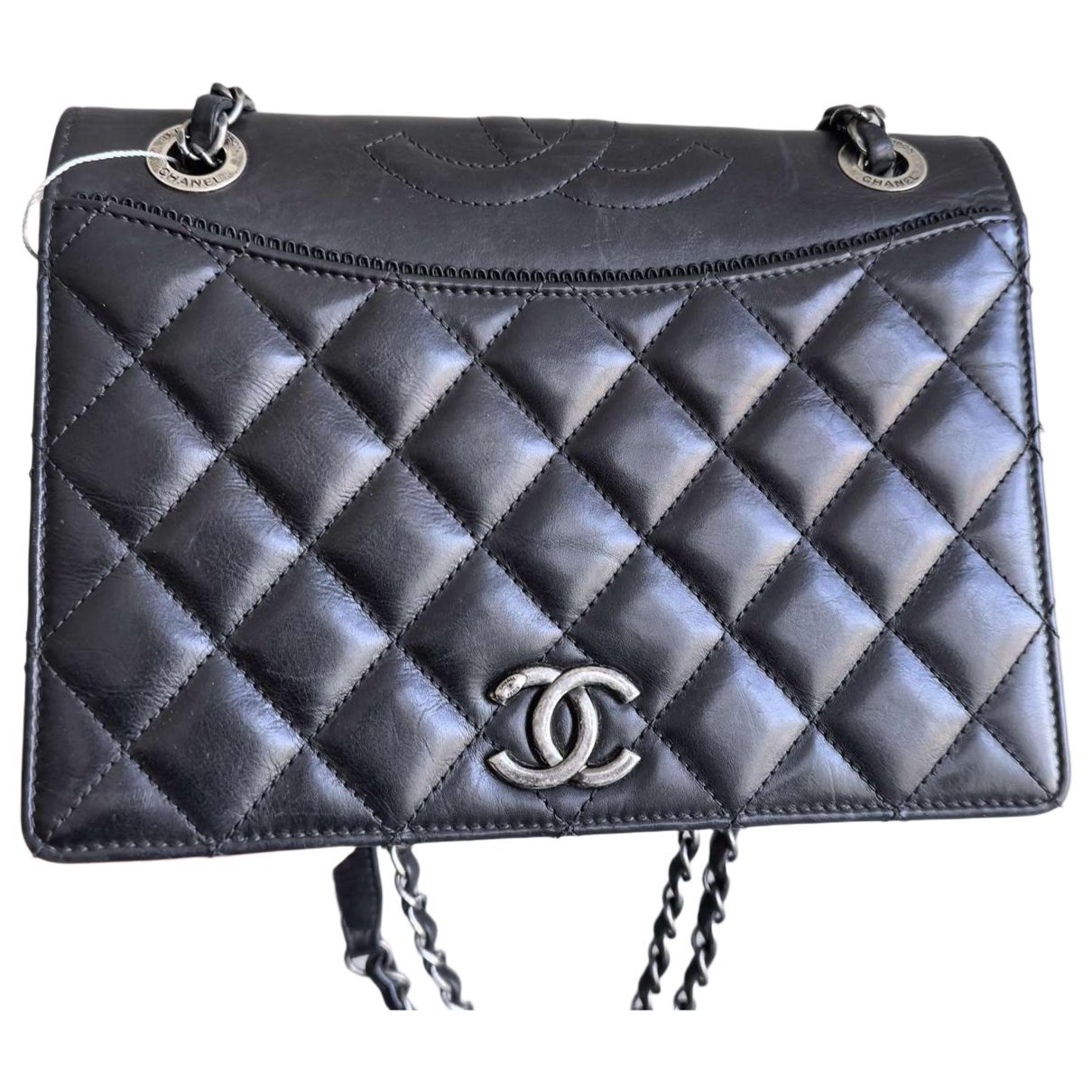 Timeless/Classique leather crossbody bag