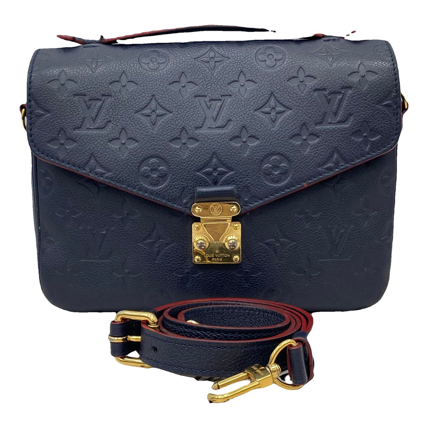 Metis leather handbag