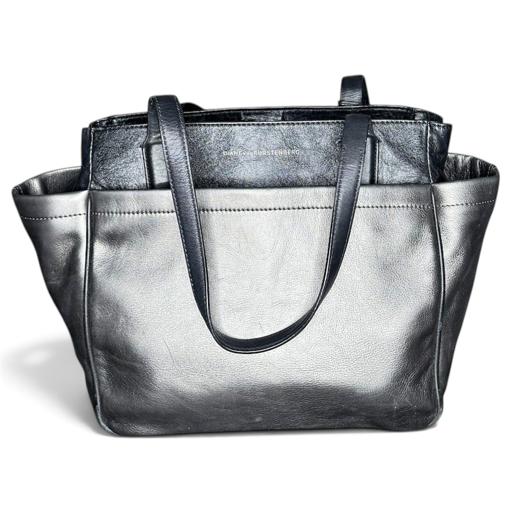 Leather tote