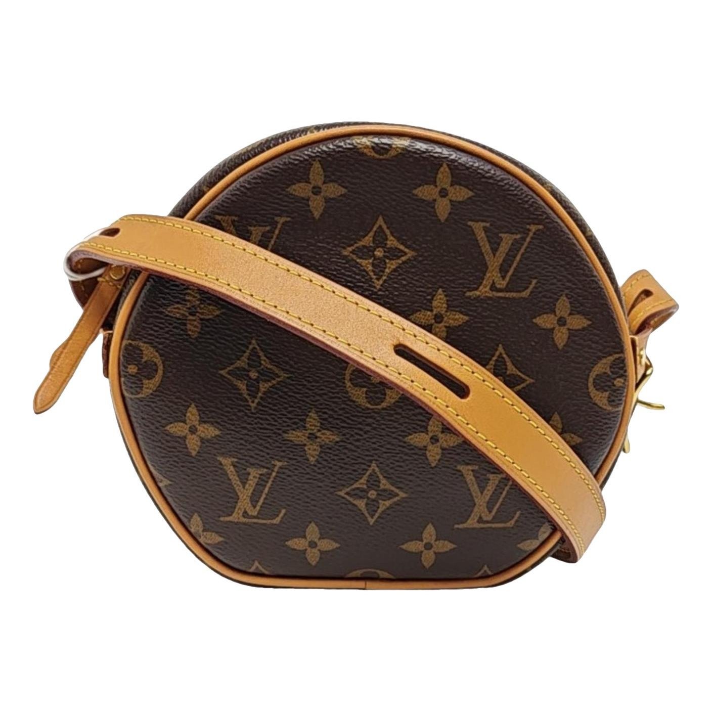 Micro boite chapeau leather handbag