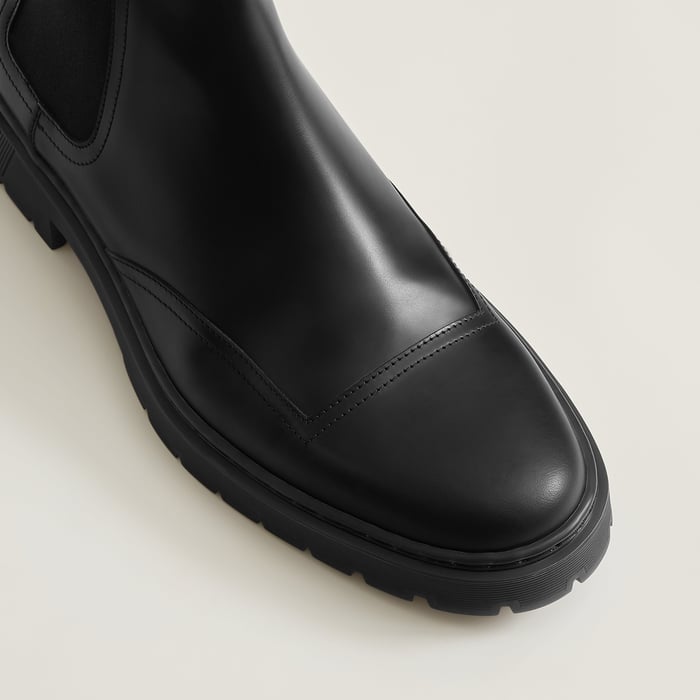 Noir Guard Ankle Boot