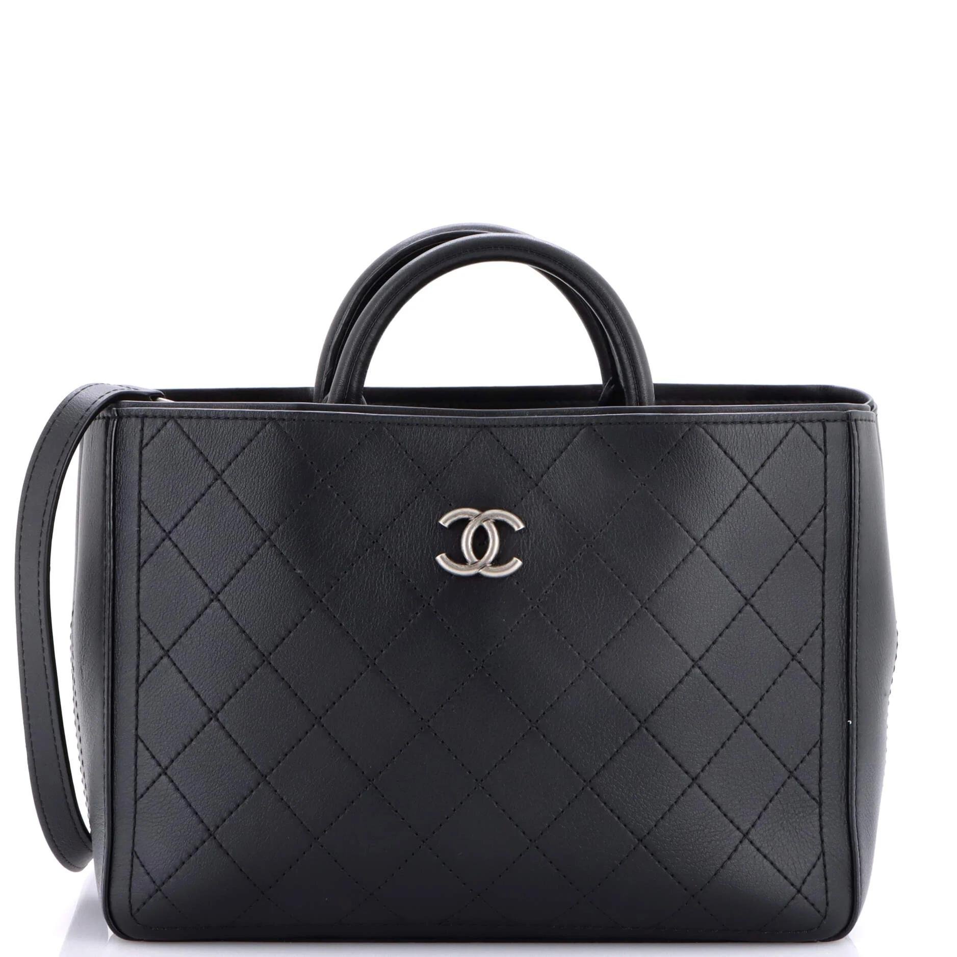 Classic CC Shopping leather tote