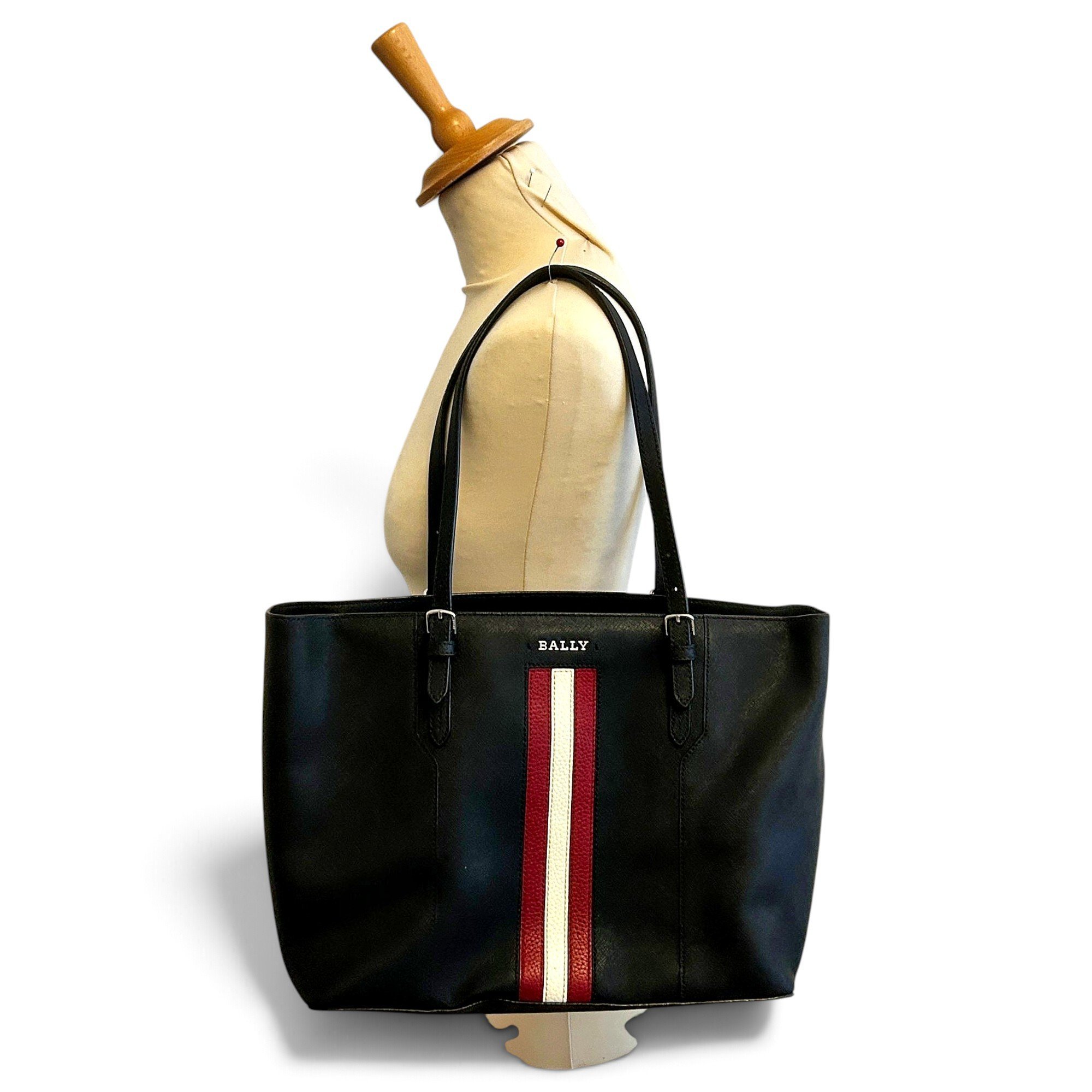 Bally Leather handbag