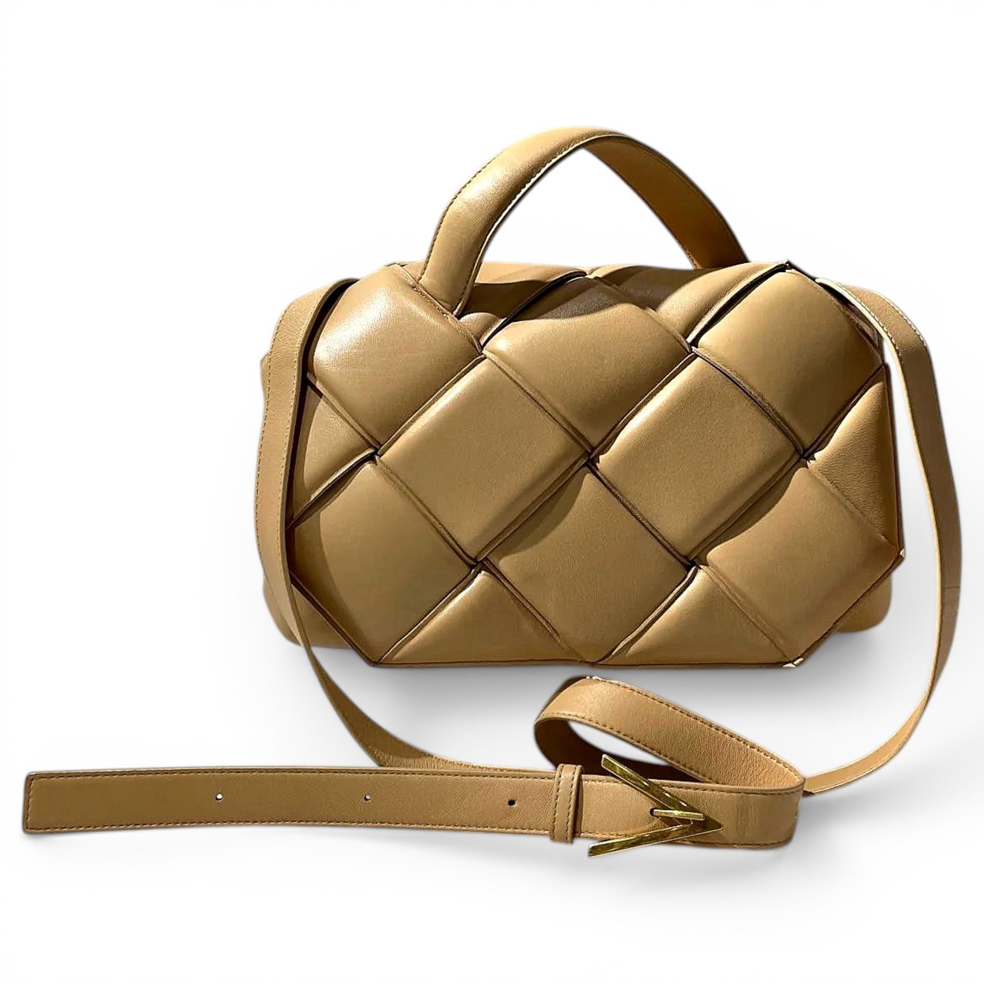 Cassette leather handbag