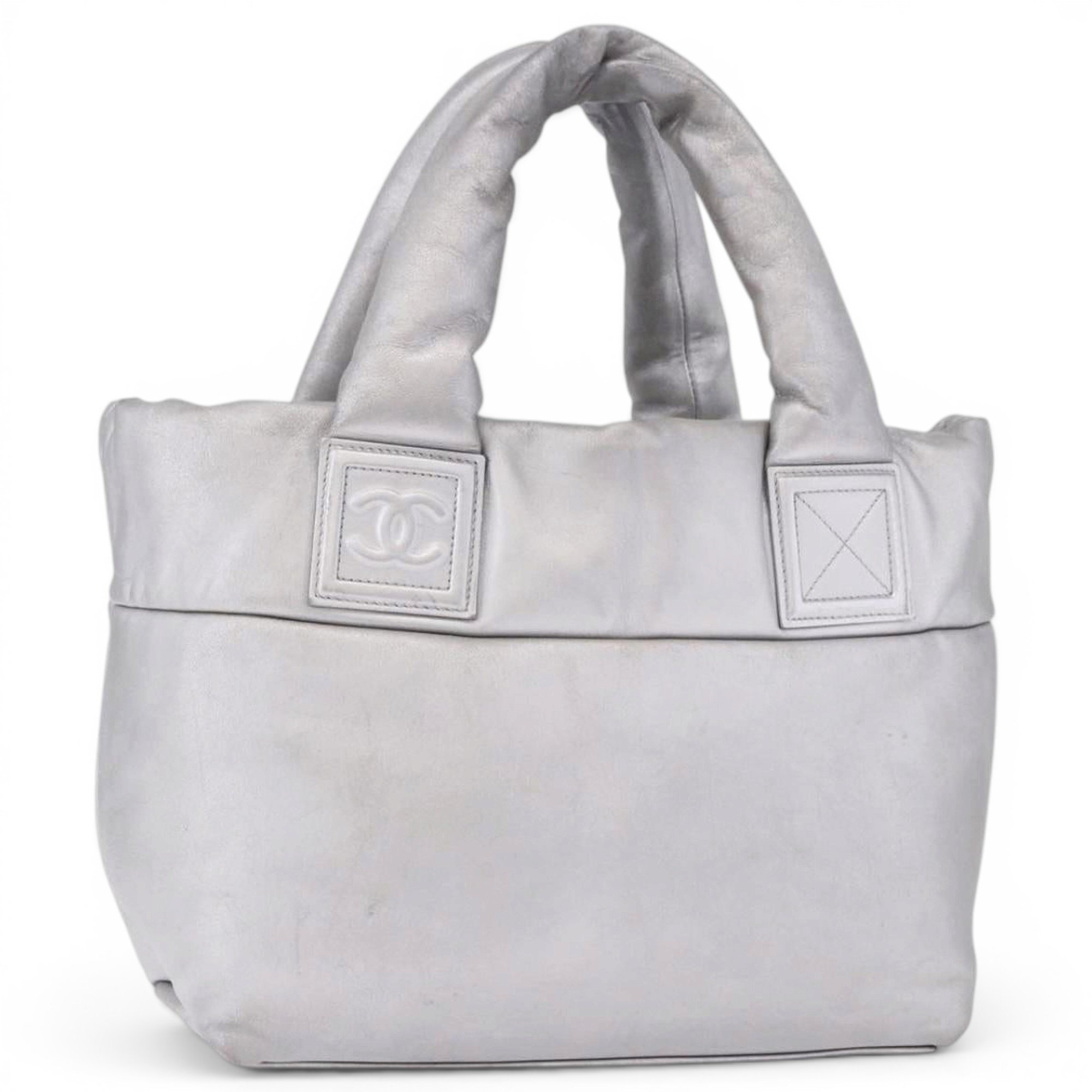 Leather tote