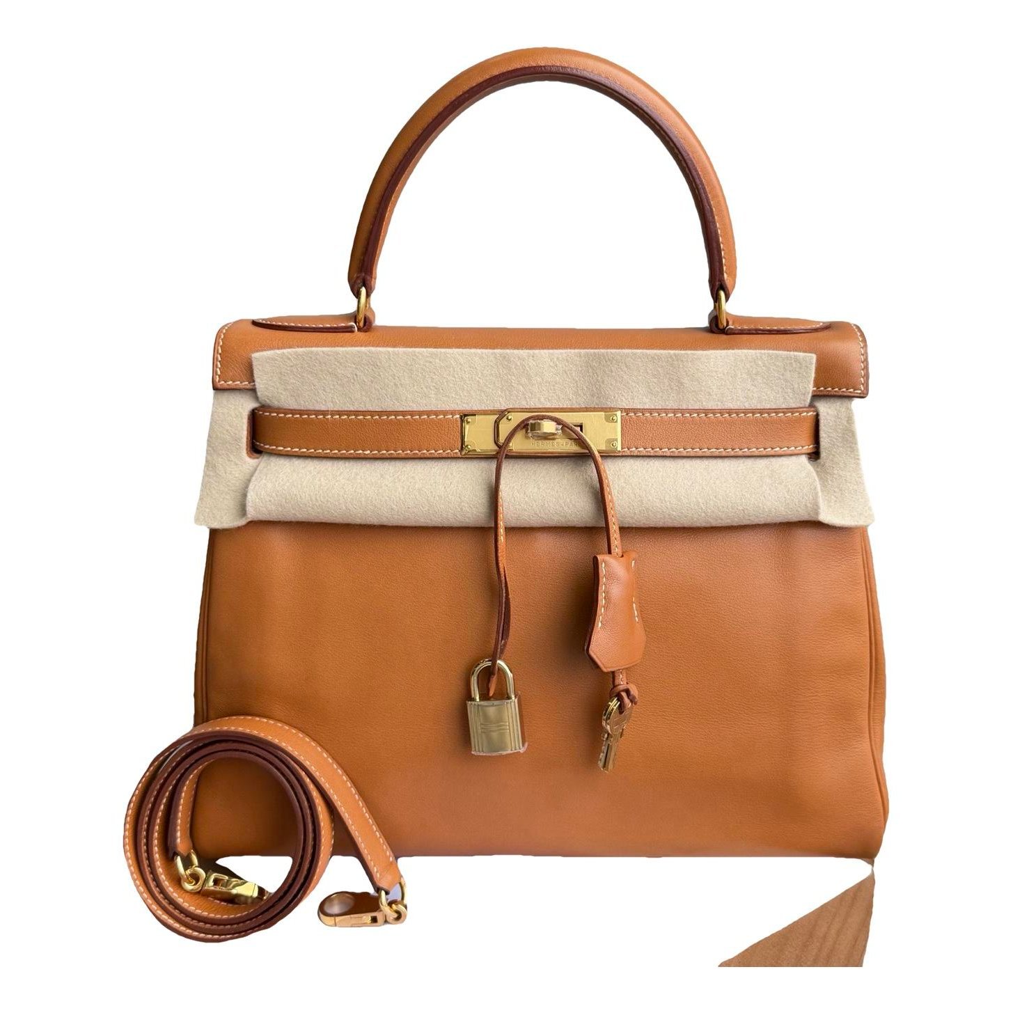 Hermes Kelly 28 Handbag Gold Swift Leather