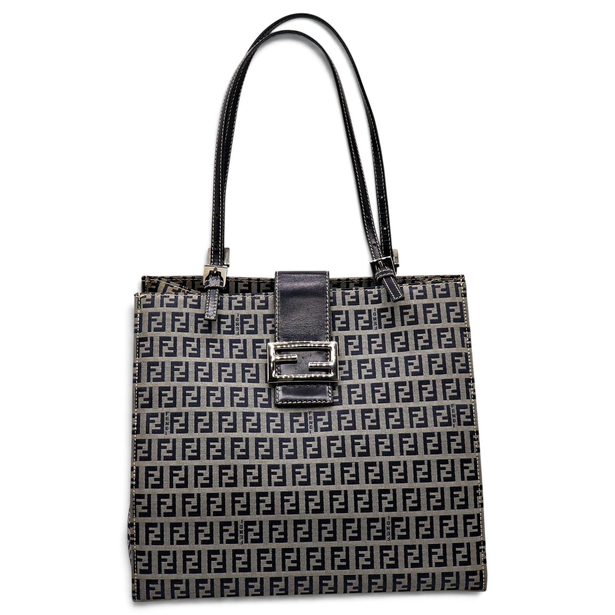 Mamma Baguette cloth handbag