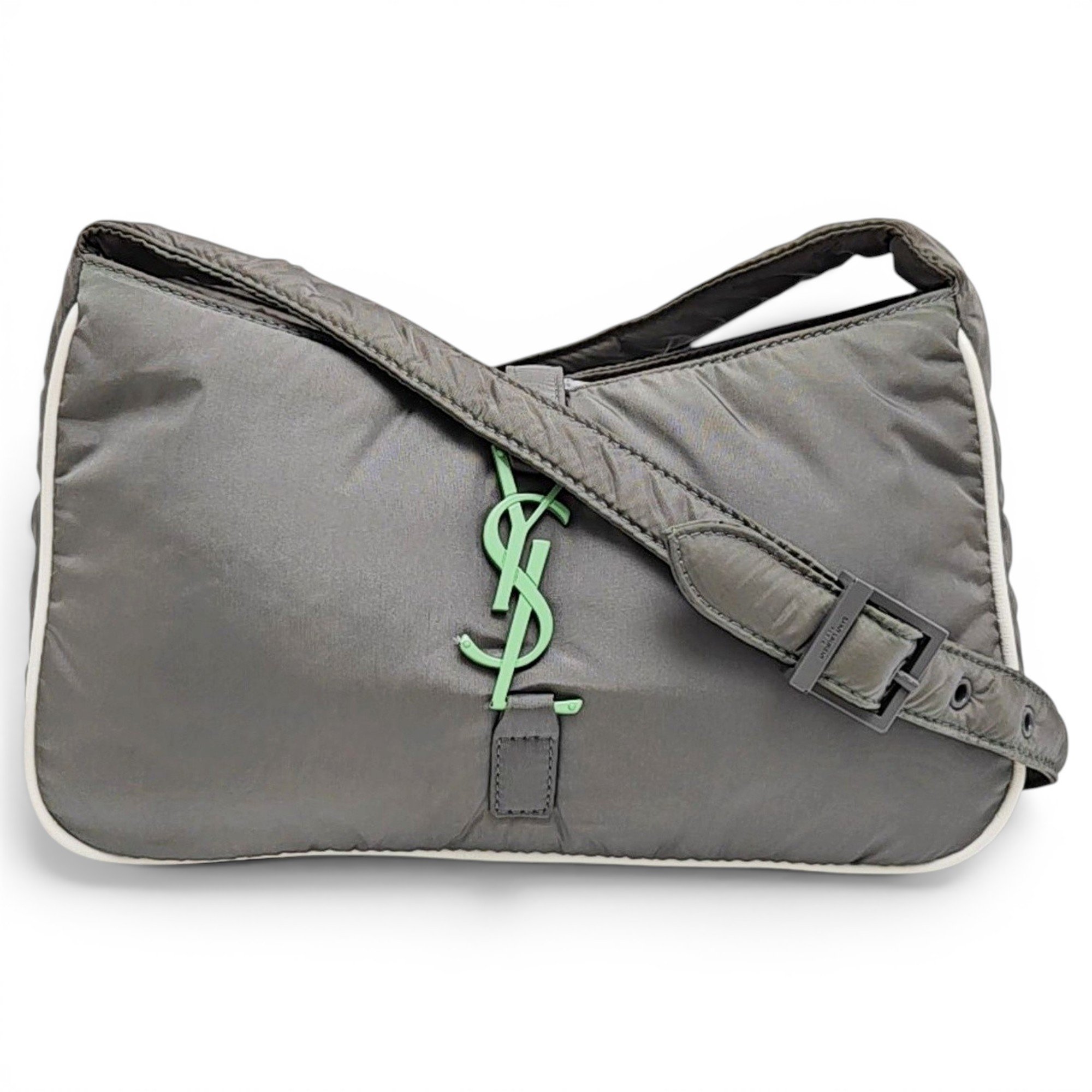 Le 5 à 7 cloth handbag