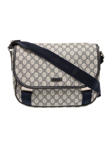 GG Supreme Crossbody Bag