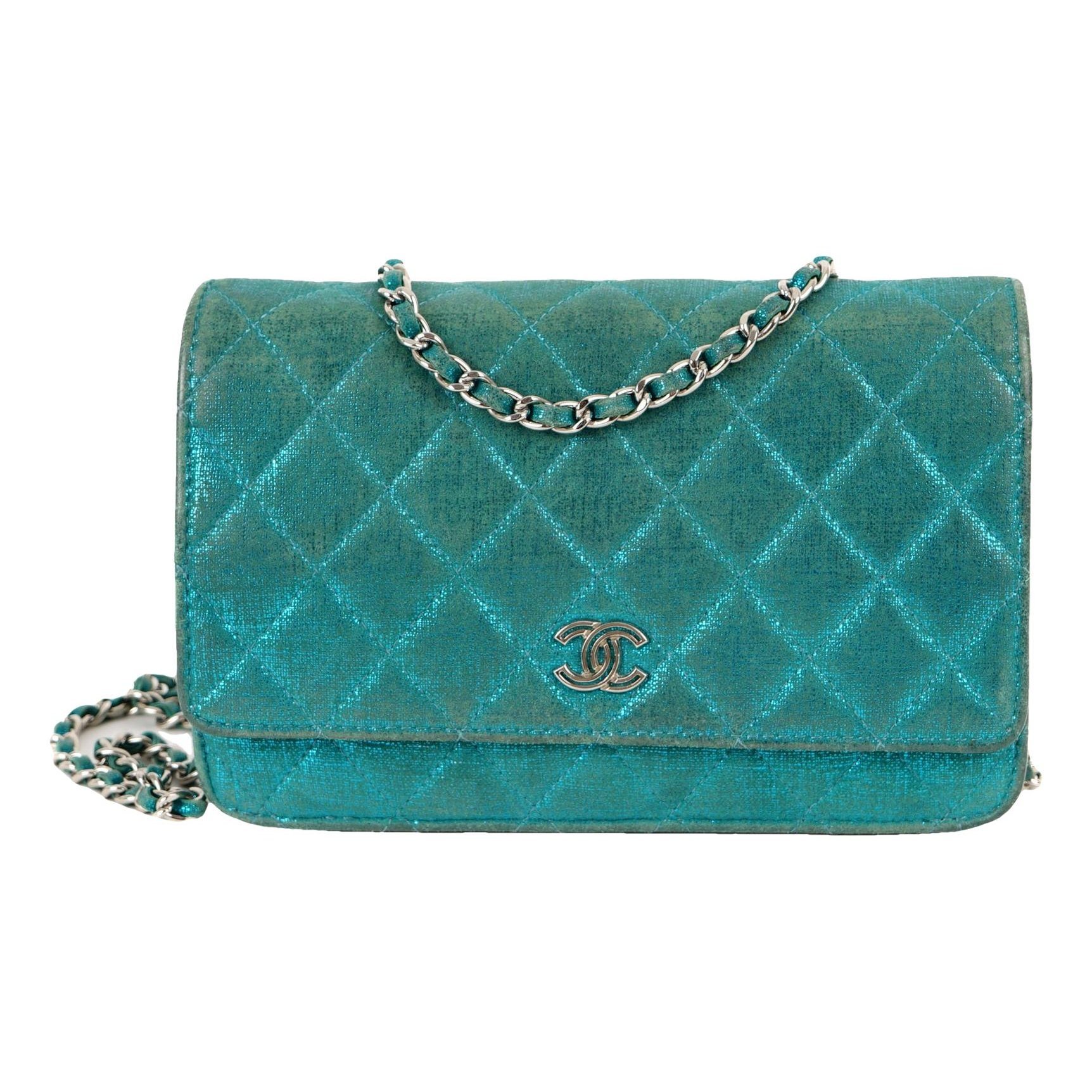 Velvet handbag