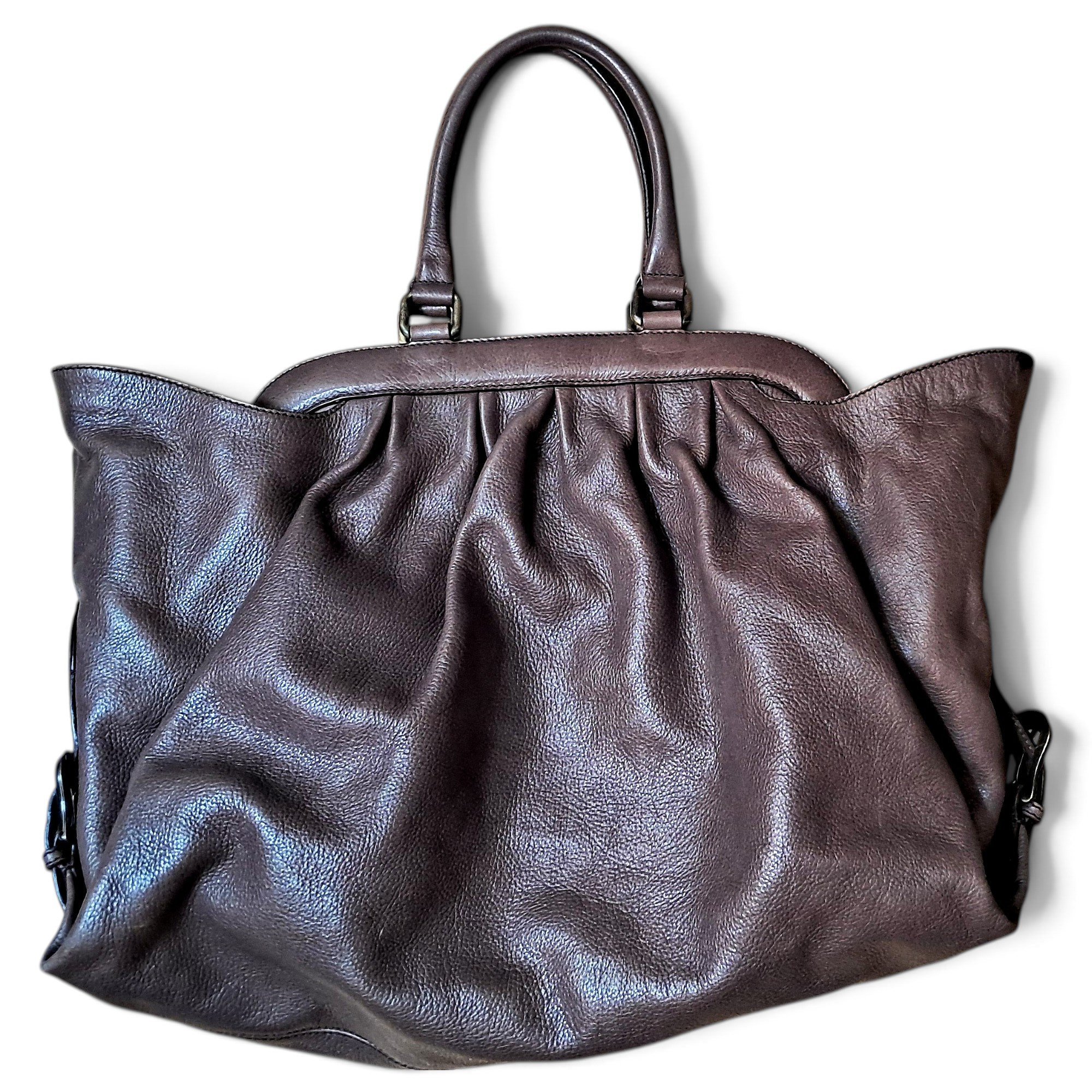 Leather handbag