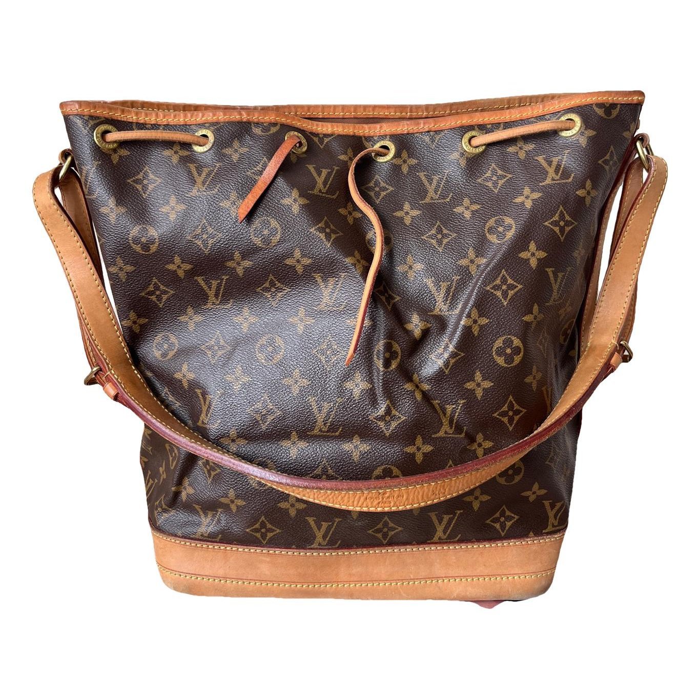 Nano Noé leather handbag