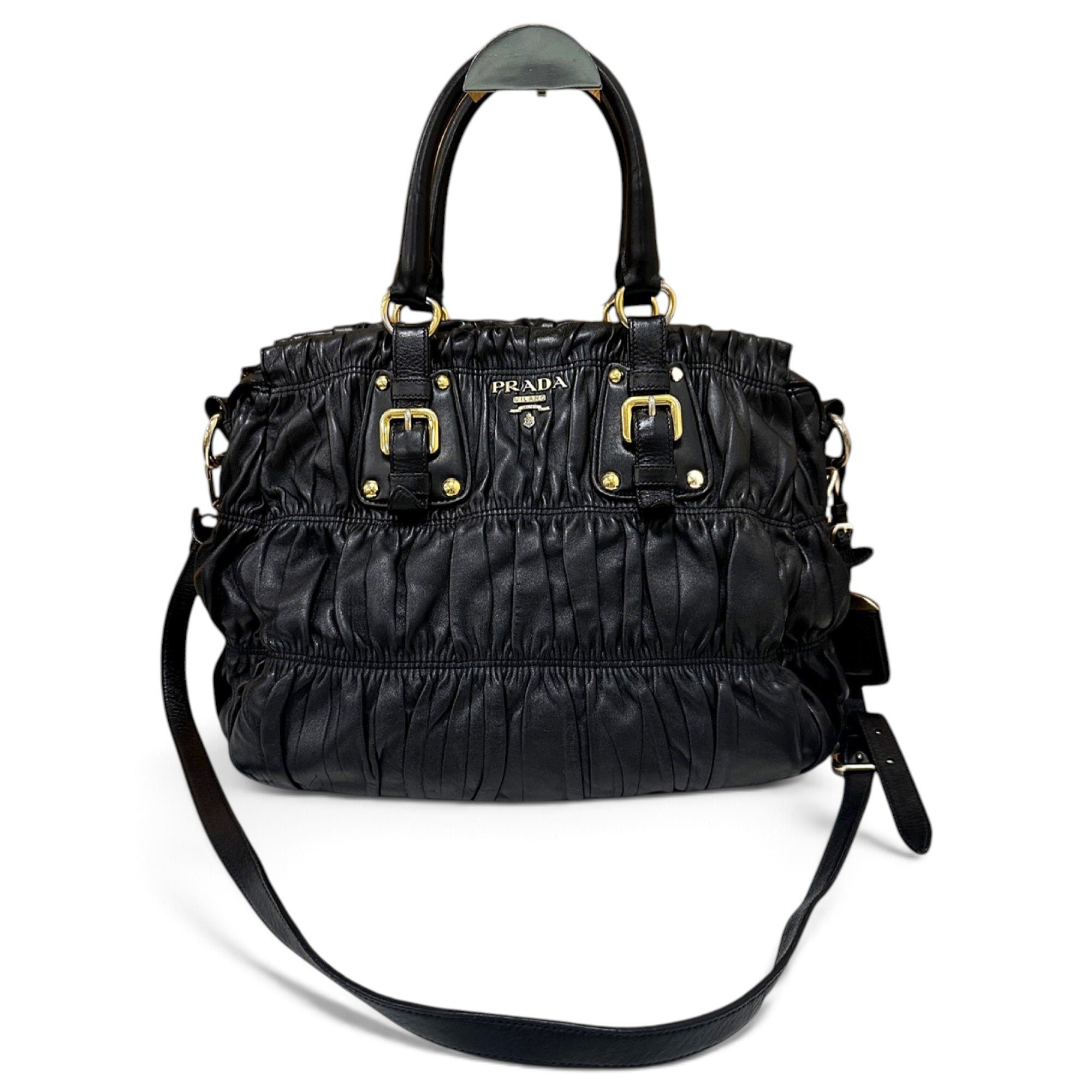 Leather handbag