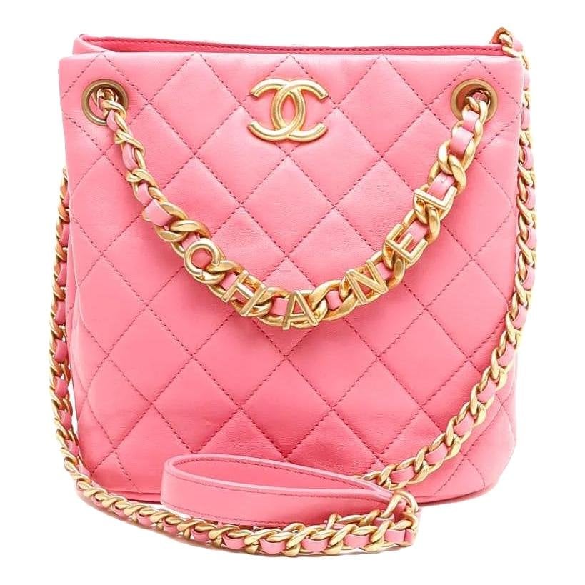 Gabrielle Bucket leather handbag