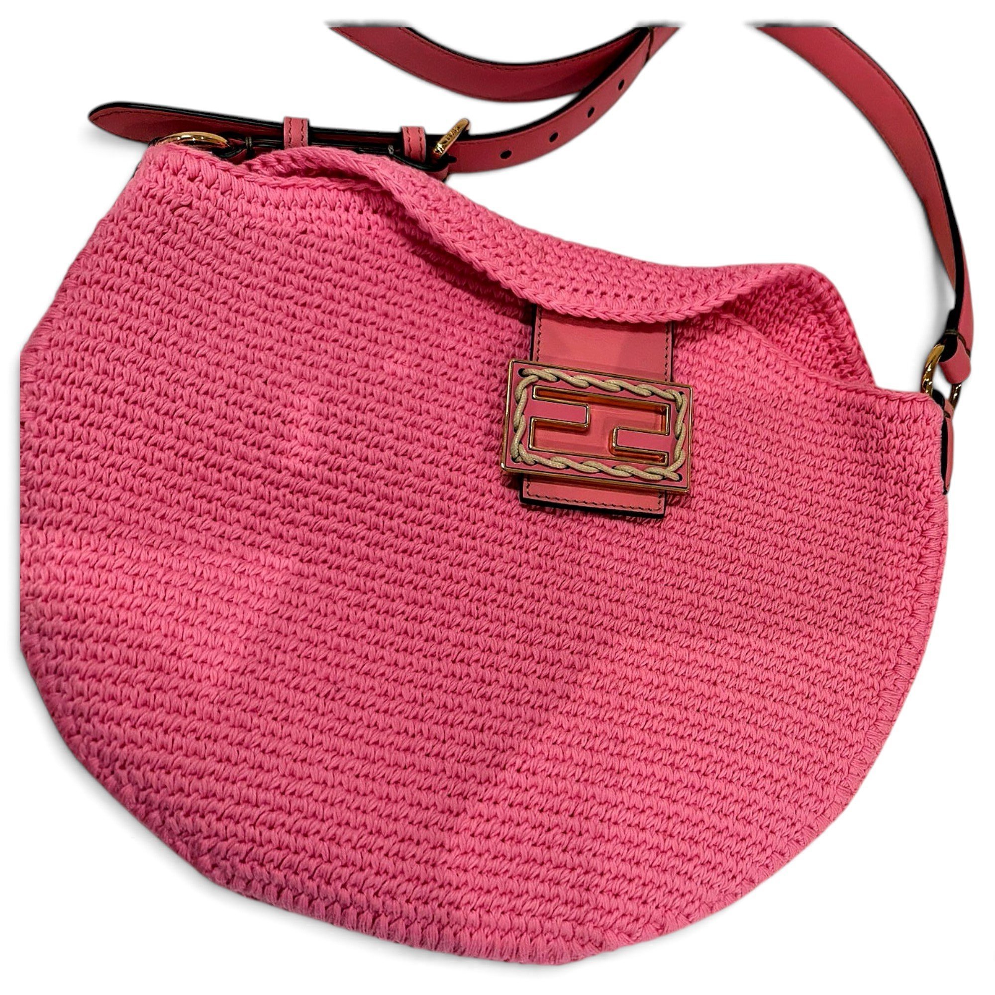 Croissant cloth handbag