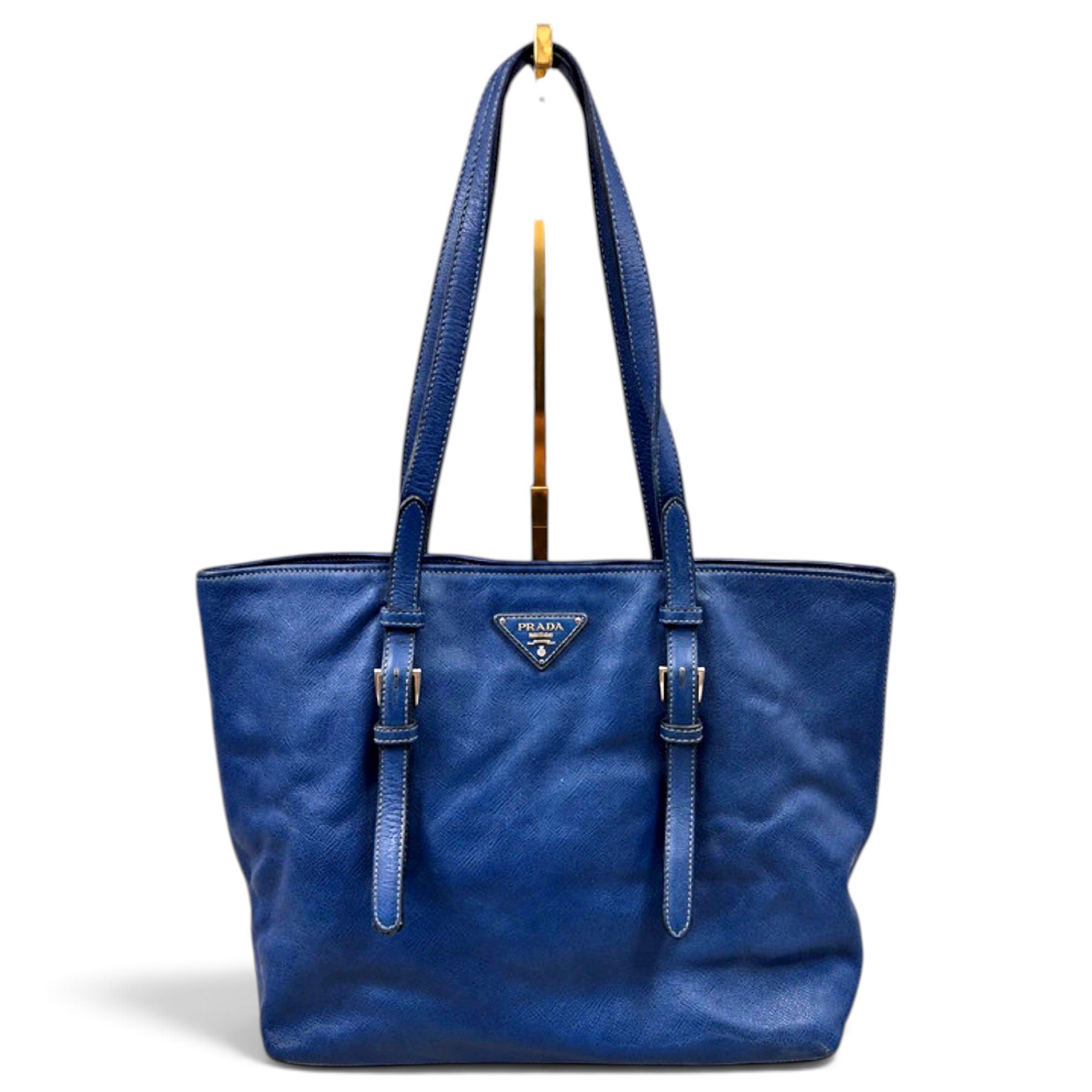 Leather tote