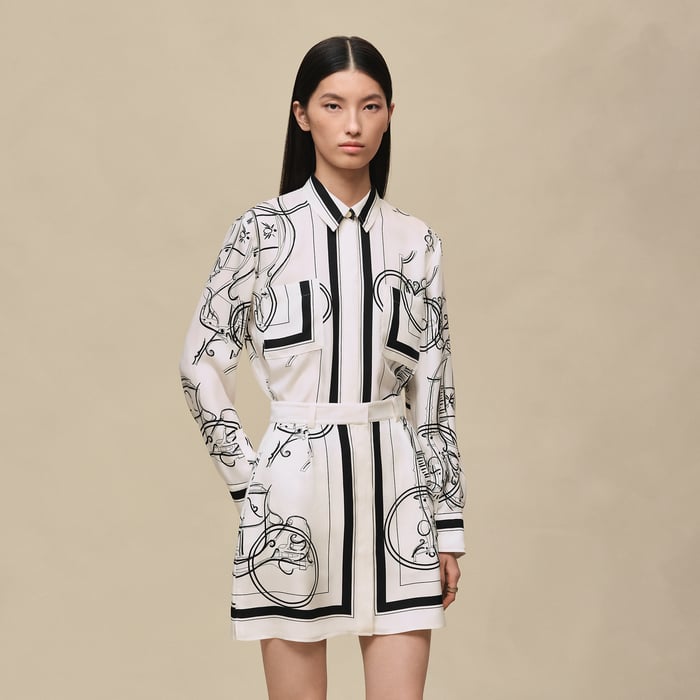 Blanc Nacre "Ex-libris a Main Levee" Buttoned Miniskirt