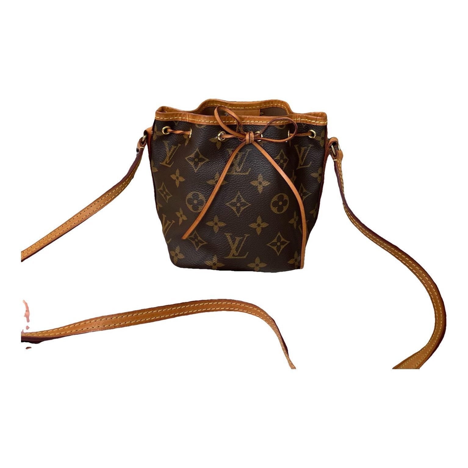 Nano Noé leather handbag