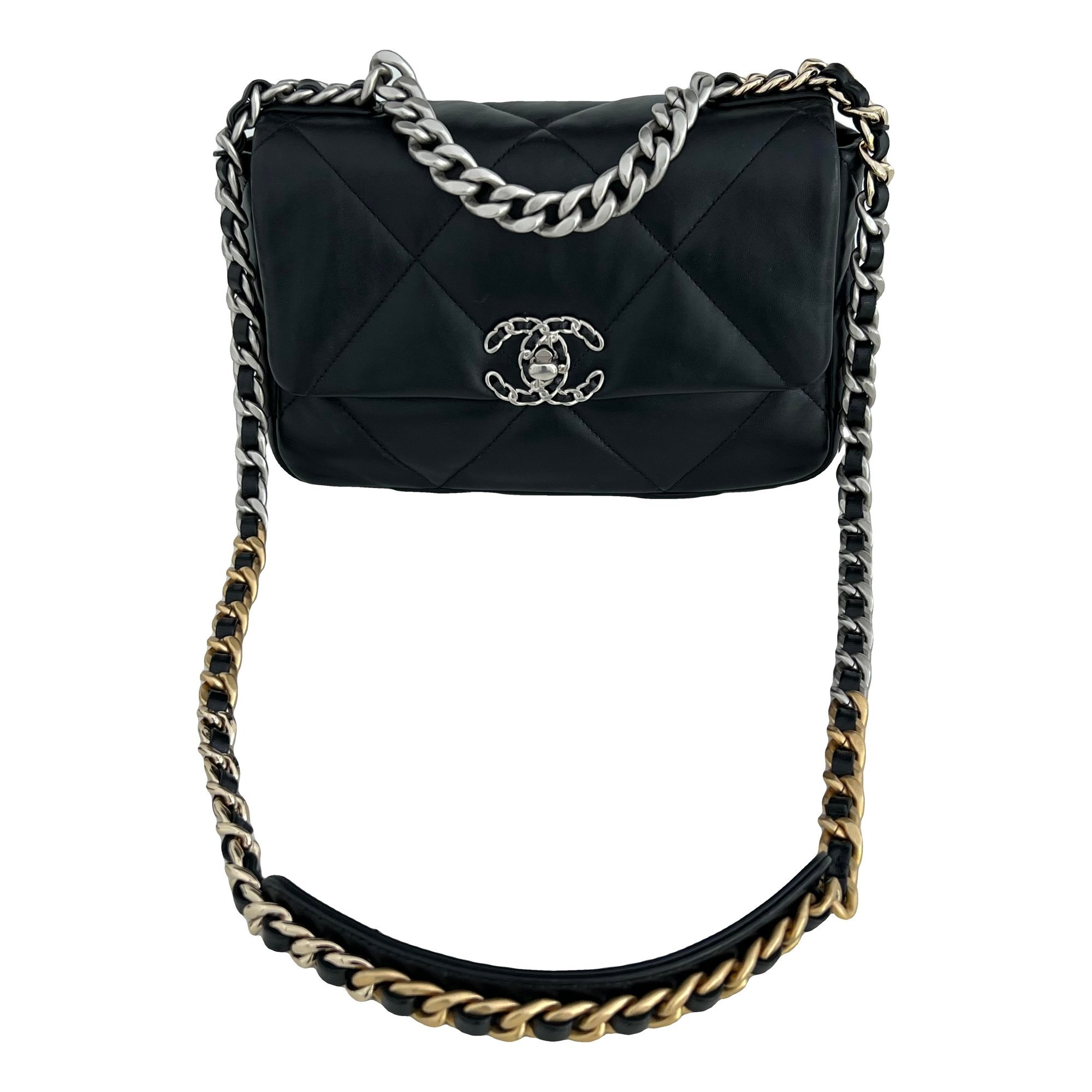 Chanel 19 leather handbag