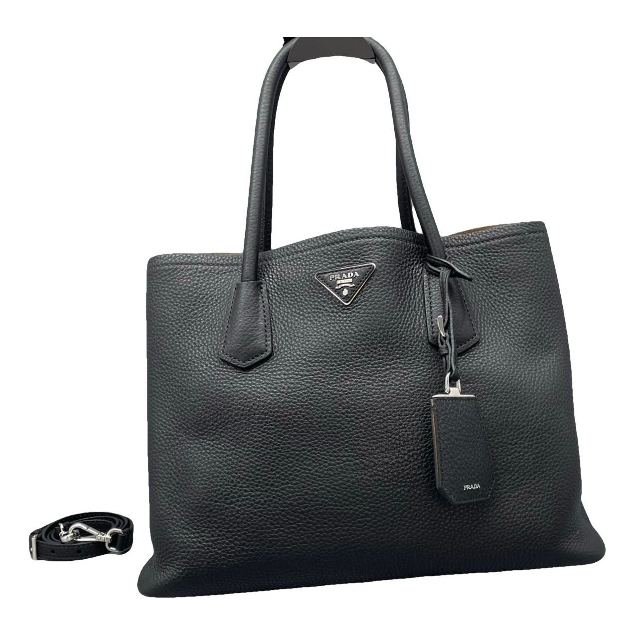 Double leather handbag