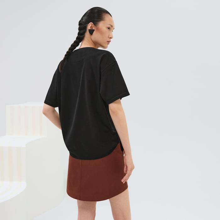 Noir "Canoe" Micro T-shirt