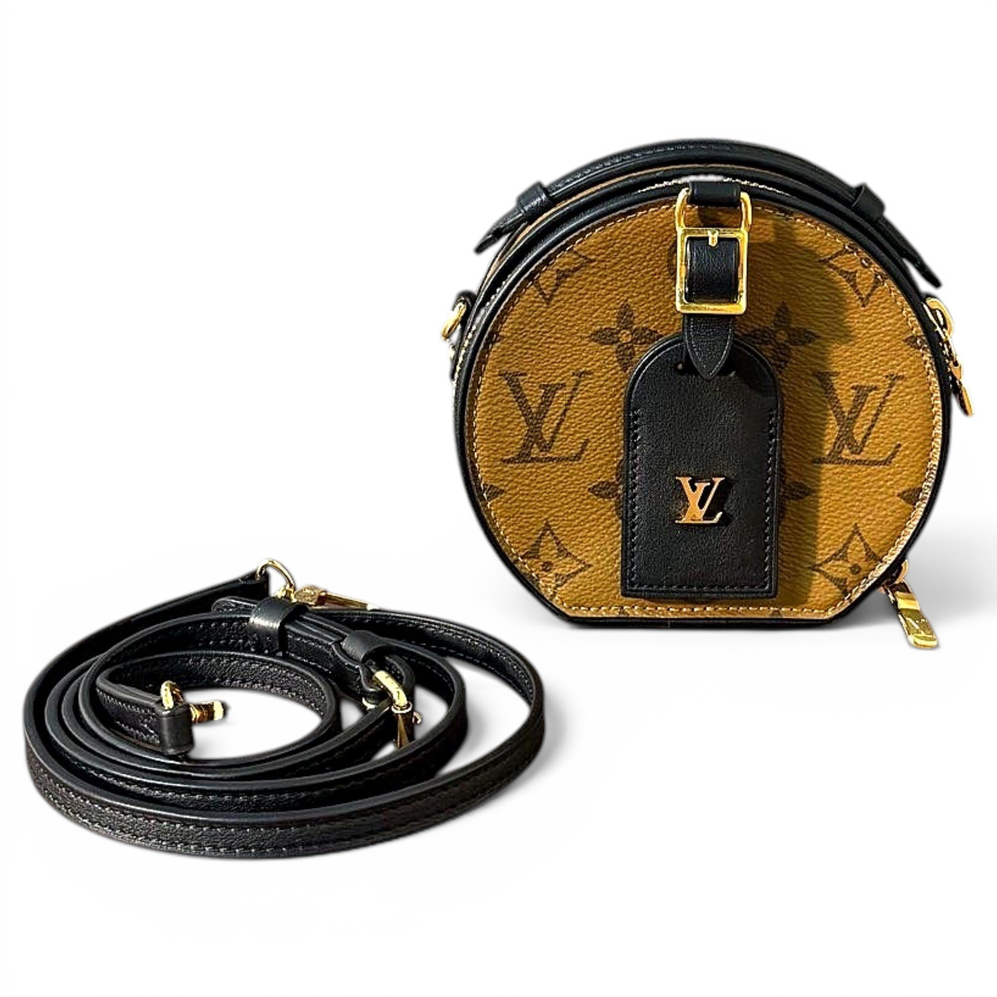 Petite Boîte Chapeau leather handbag