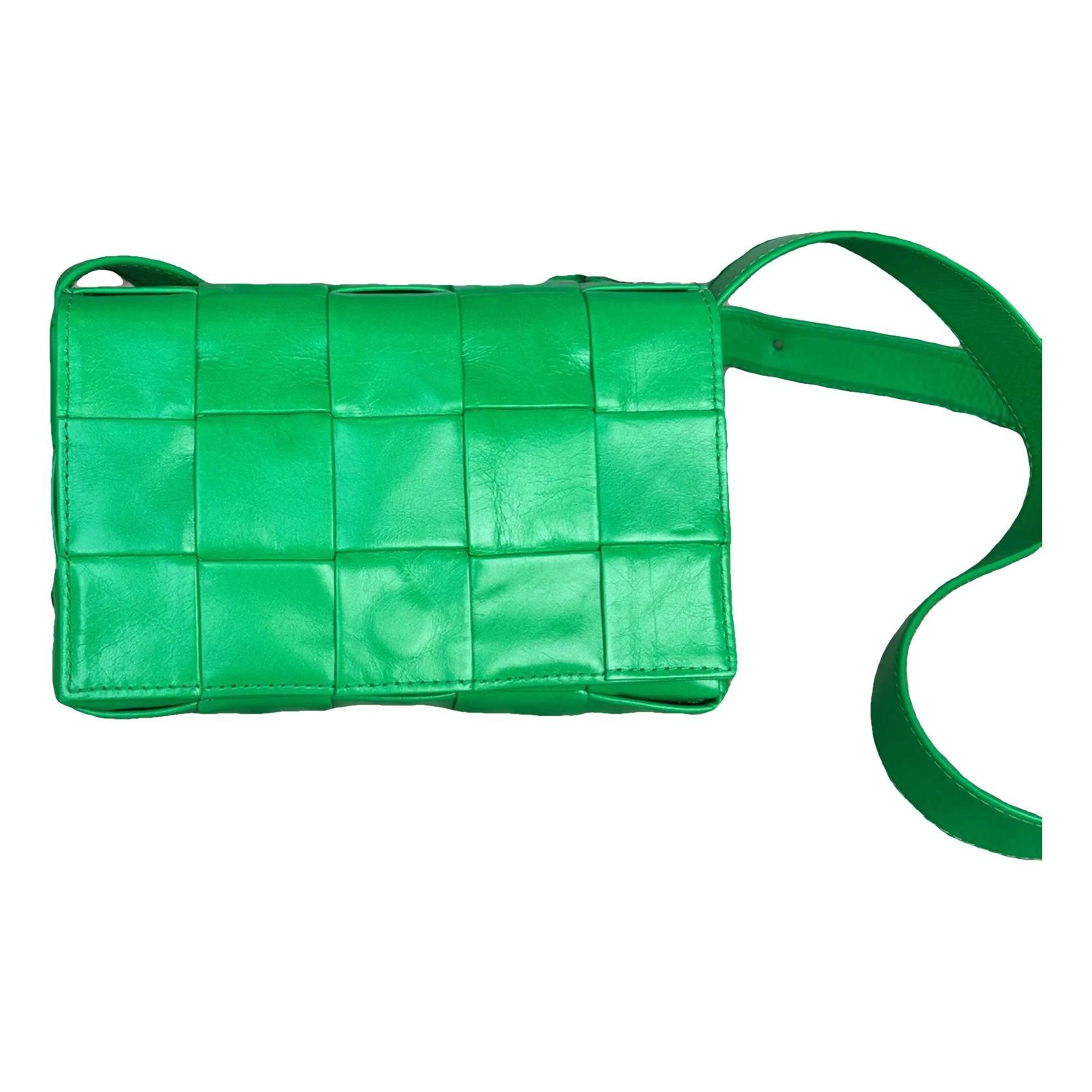 Cassette leather handbag