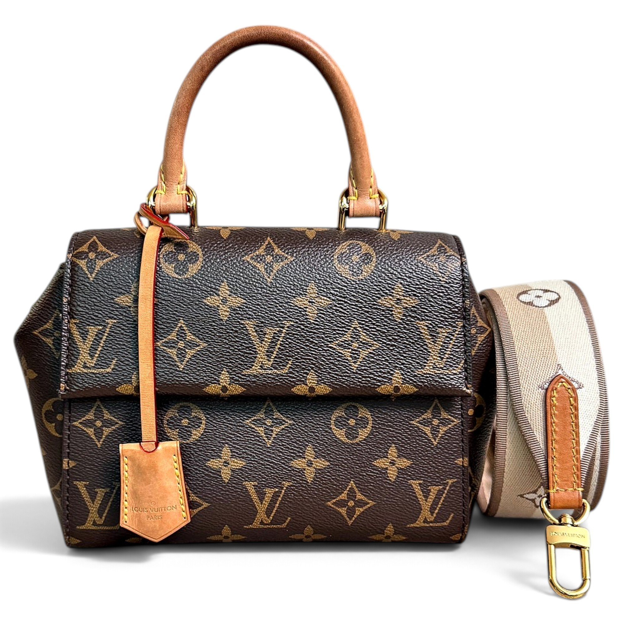 Louis Vuitton Cluny leather handbag