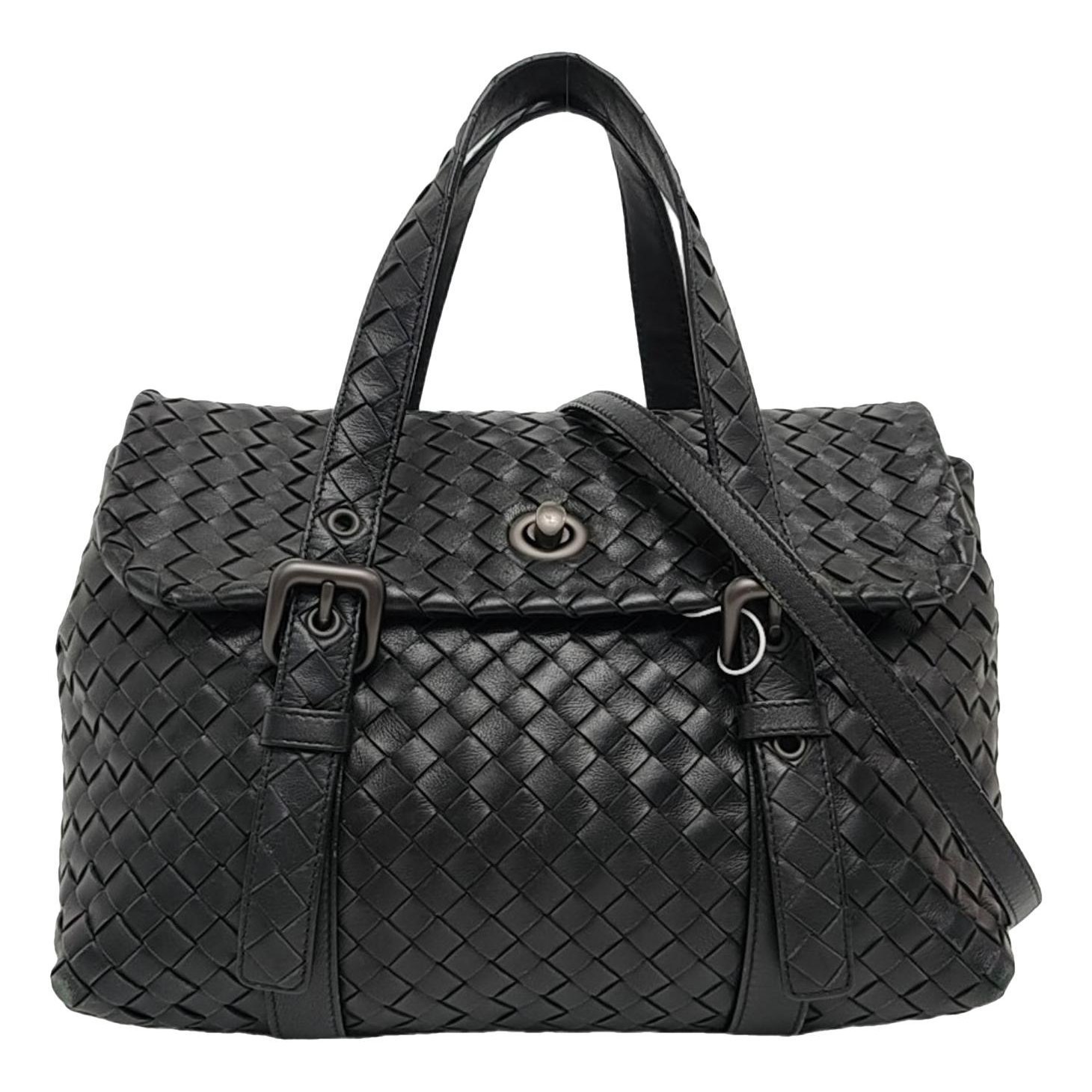 Leather crossbody bag