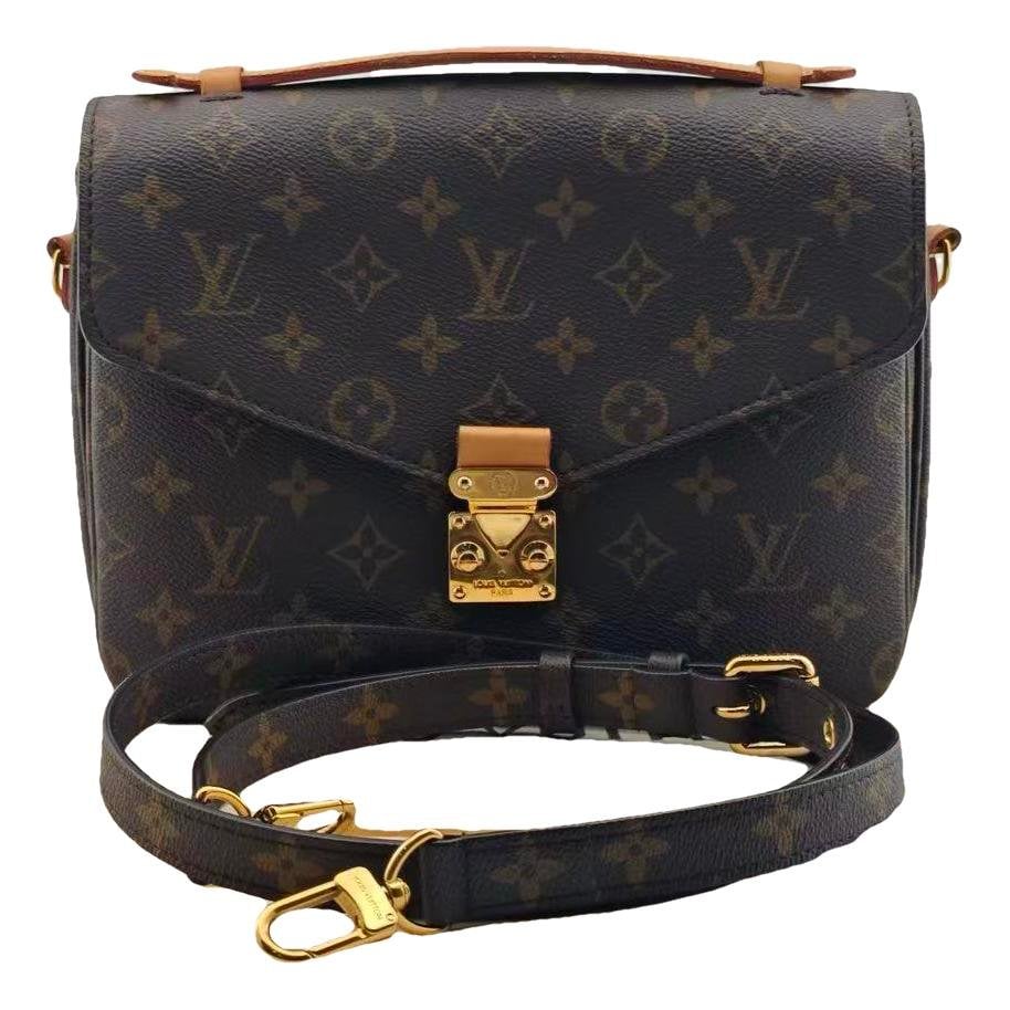 Metis leather handbag