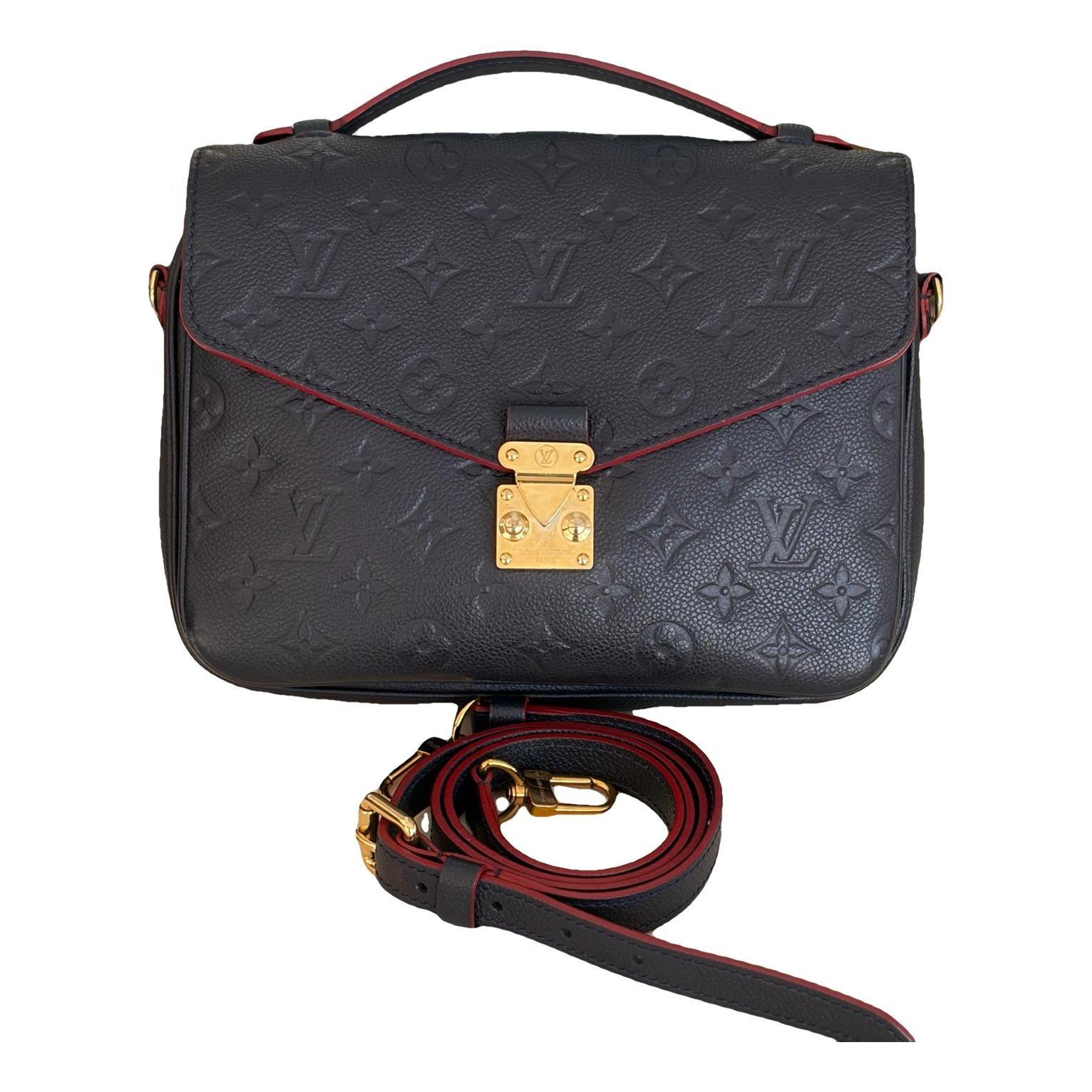 Metis leather handbag