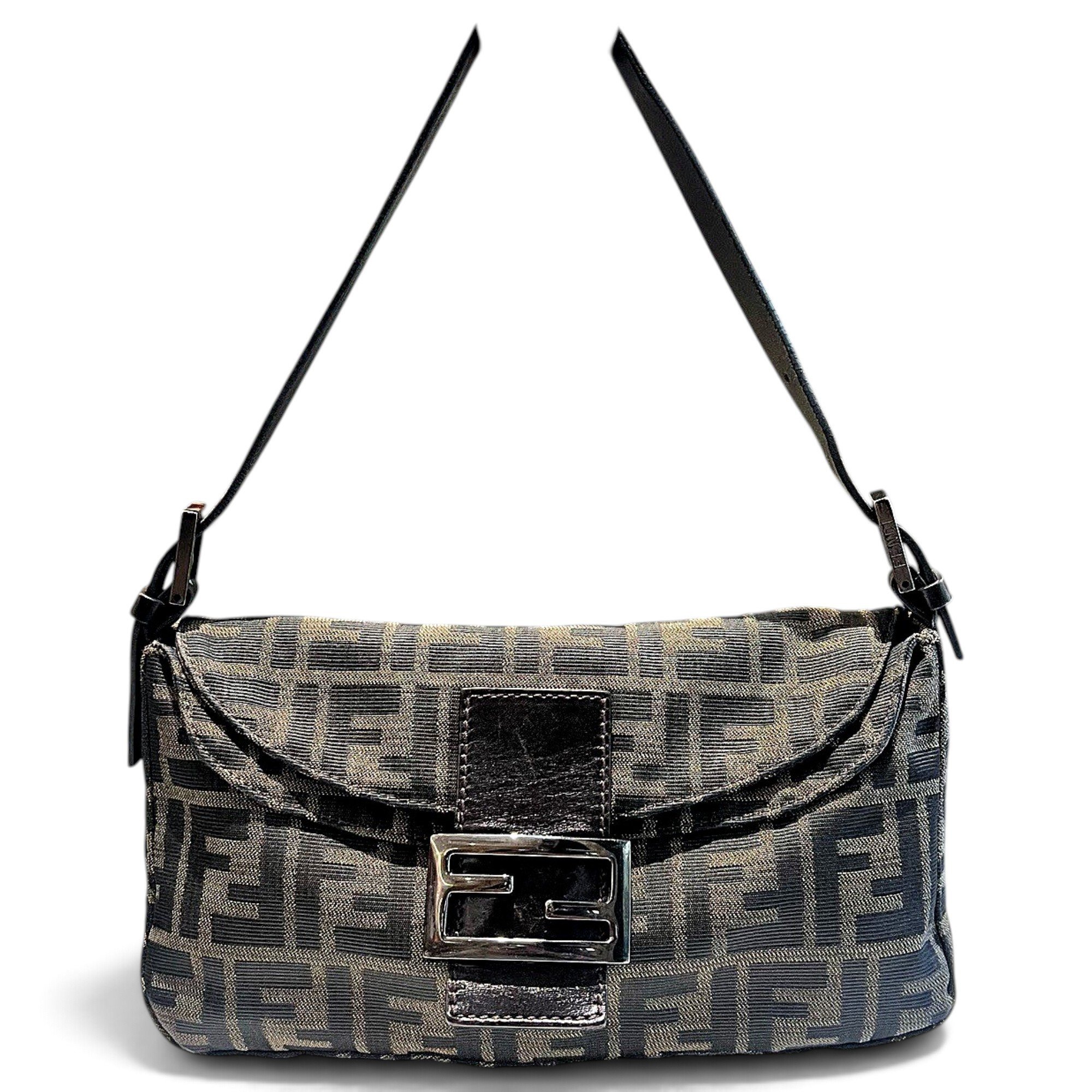 Baguette cloth handbag