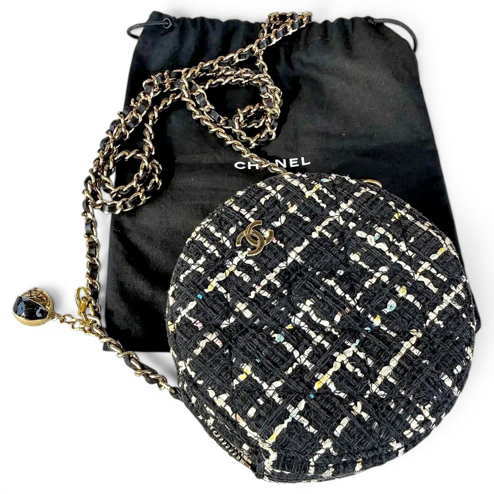Chanel 19 tweed crossbody bag