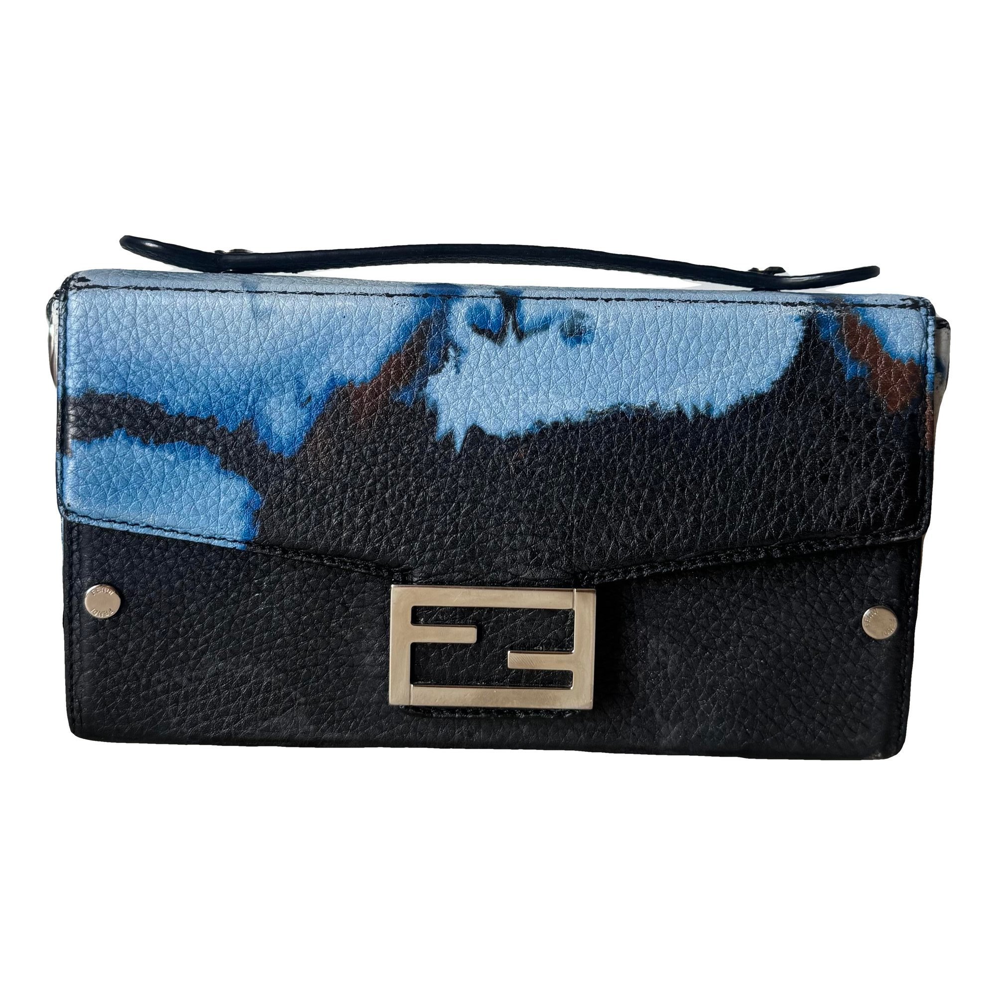 Baguette leather handbag
