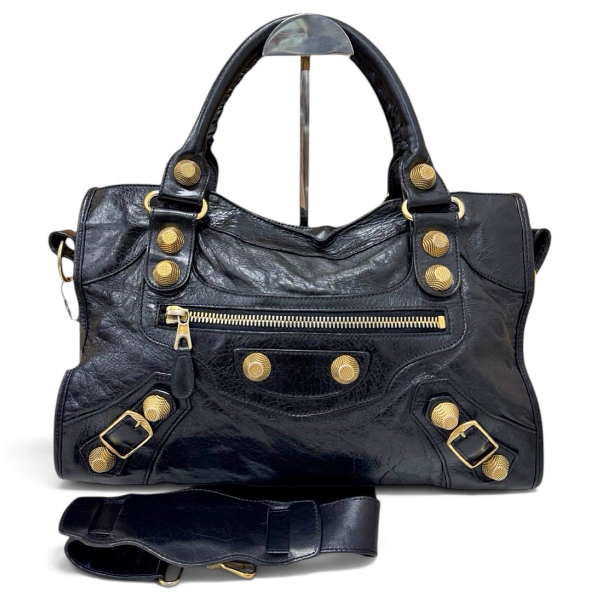 City leather handbag