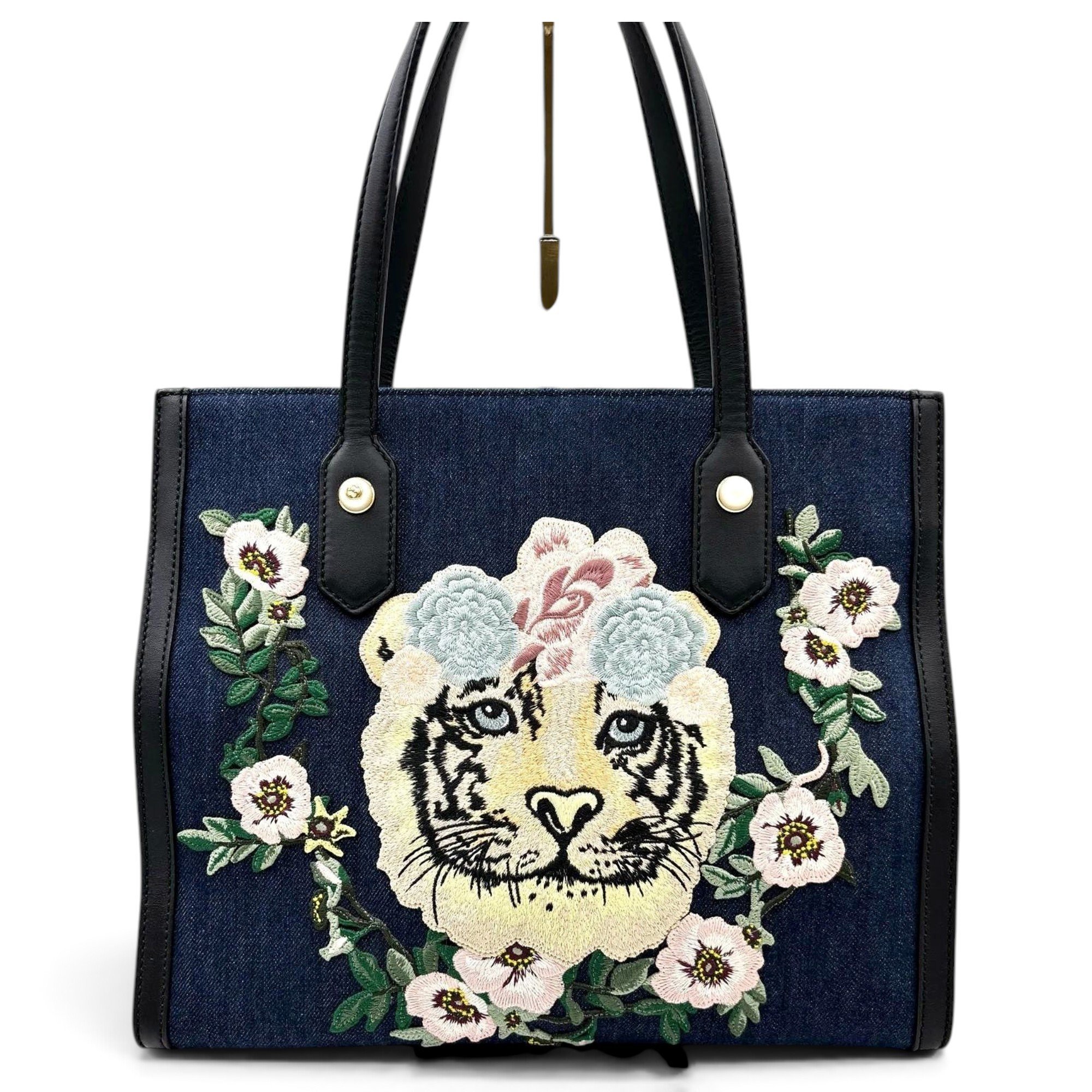 Tote