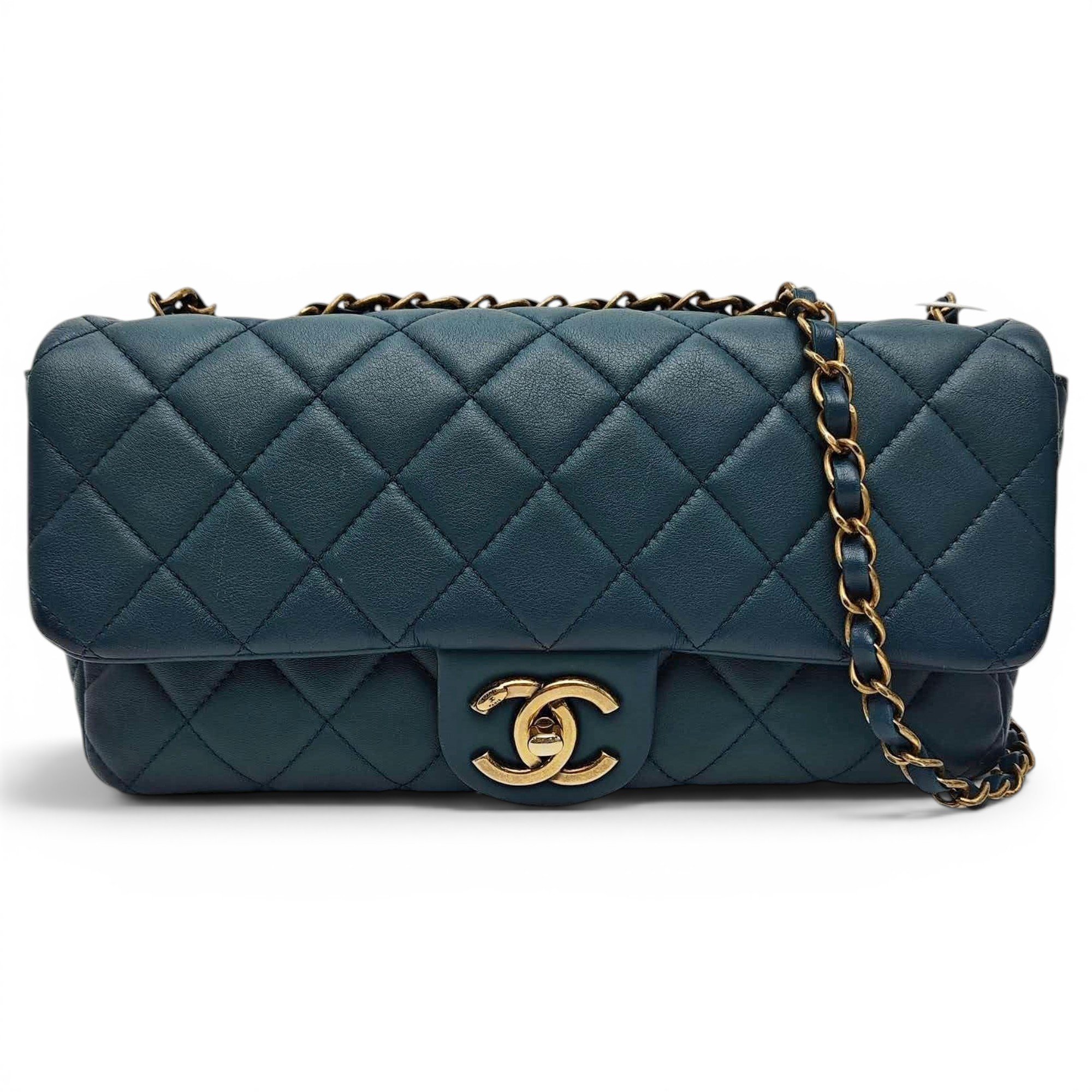 Timeless/Classique leather crossbody bag