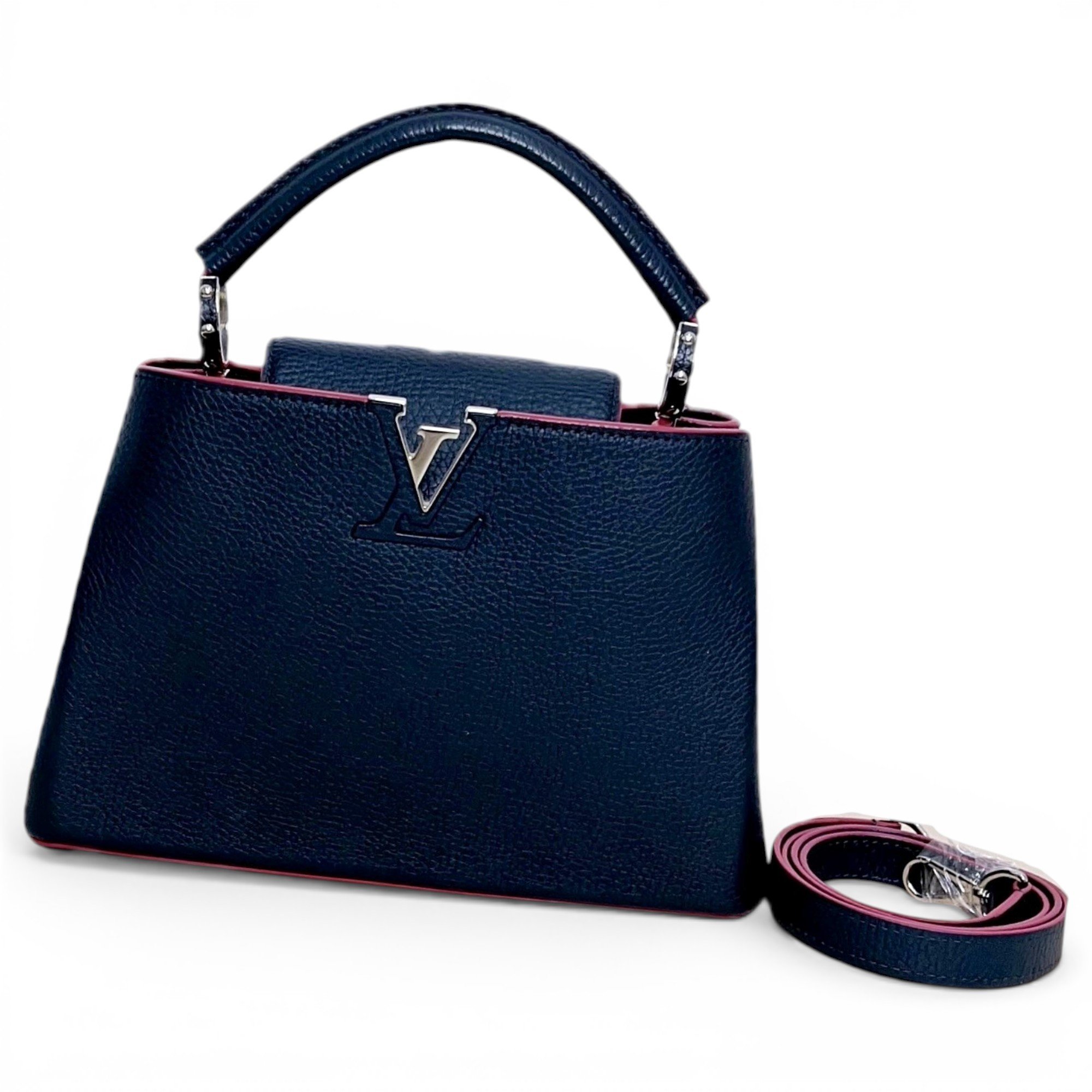 Capucines leather handbag