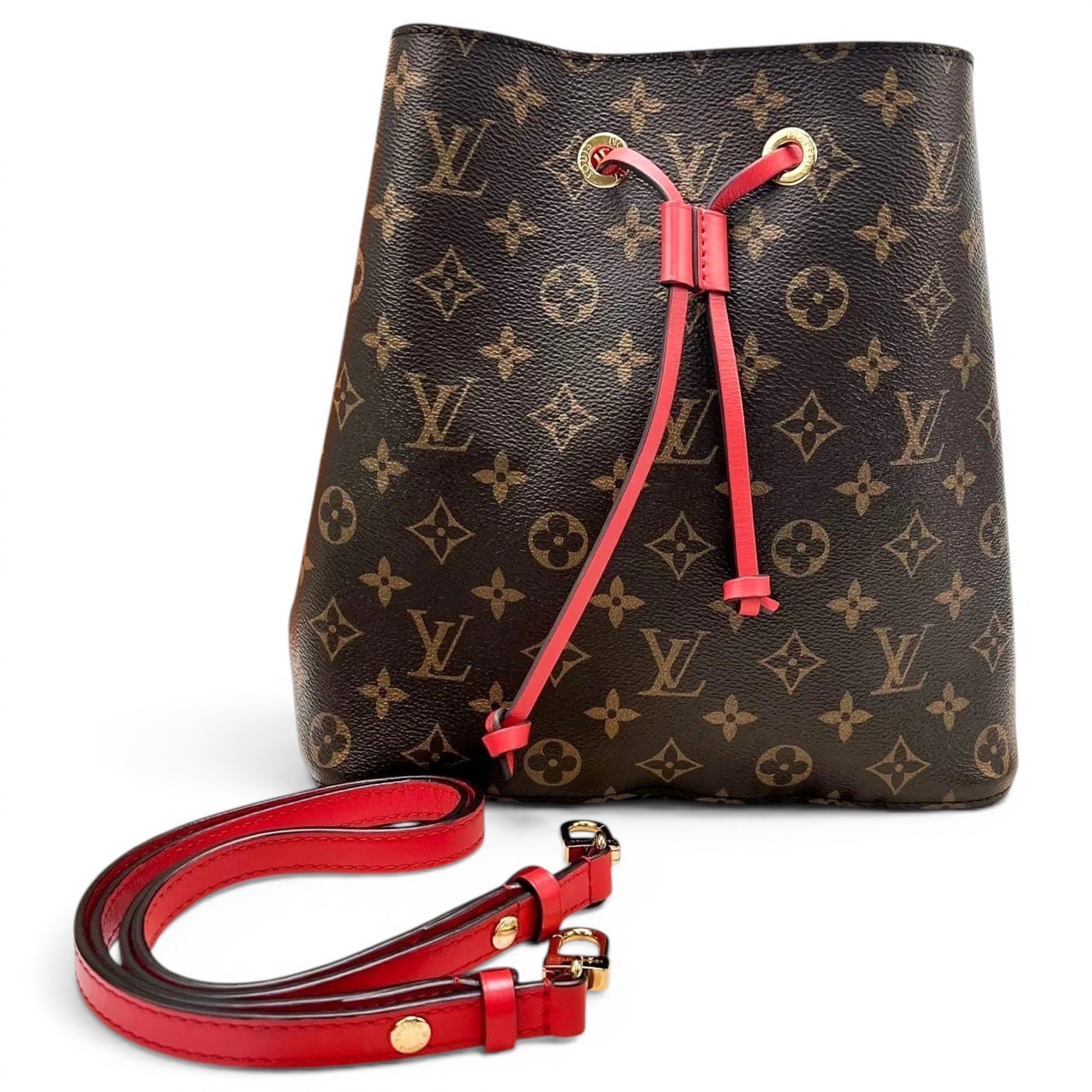 Noé leather handbag