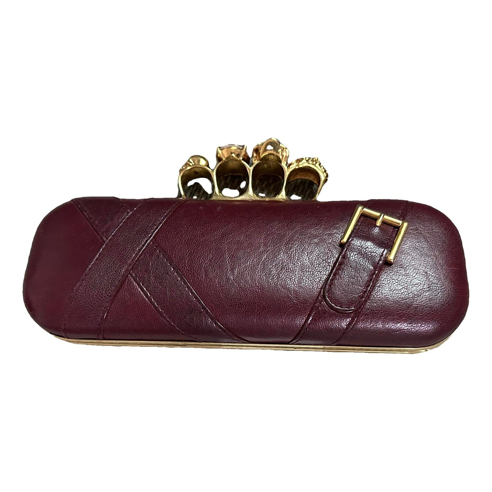 Skull clutch bag