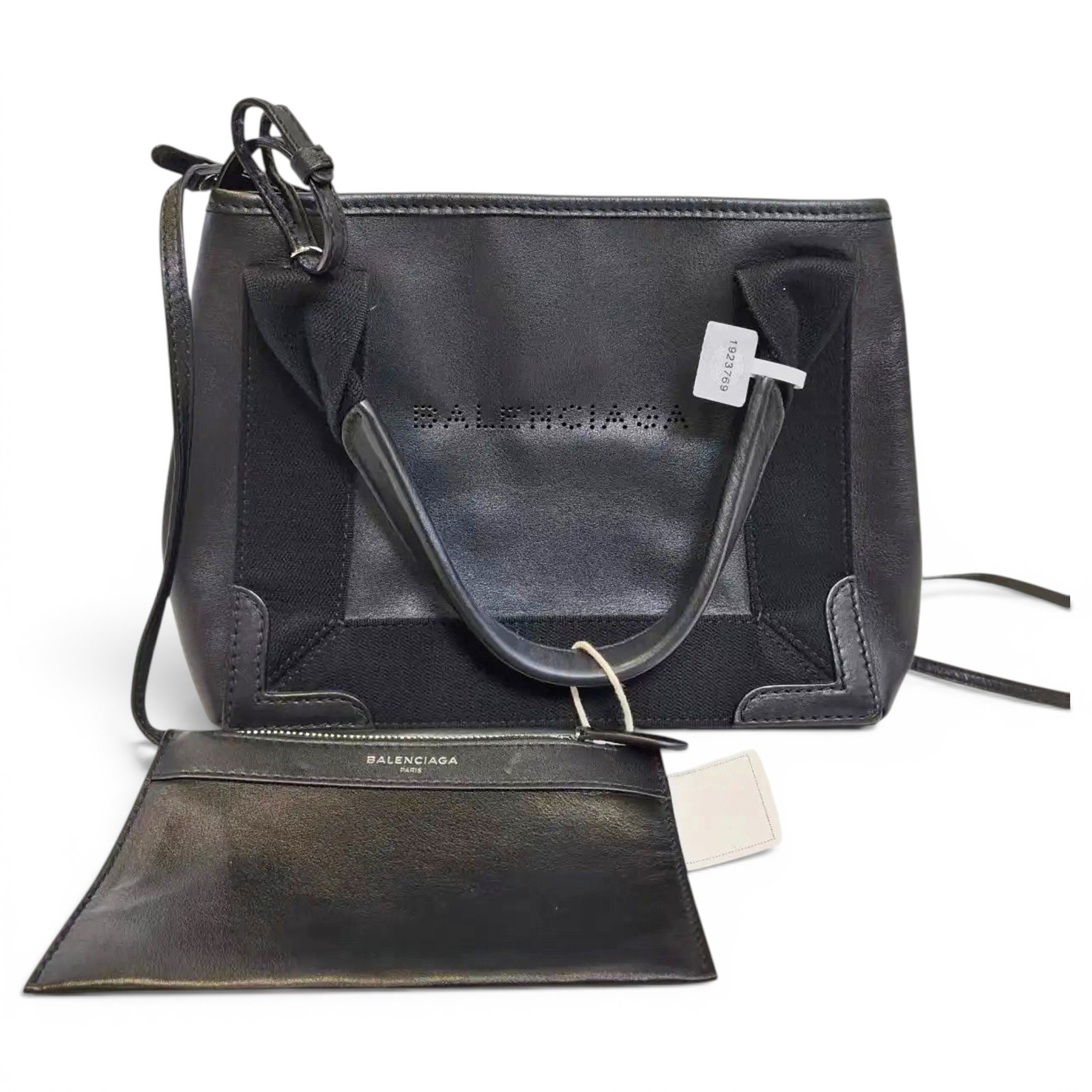 Navy cabas leather tote