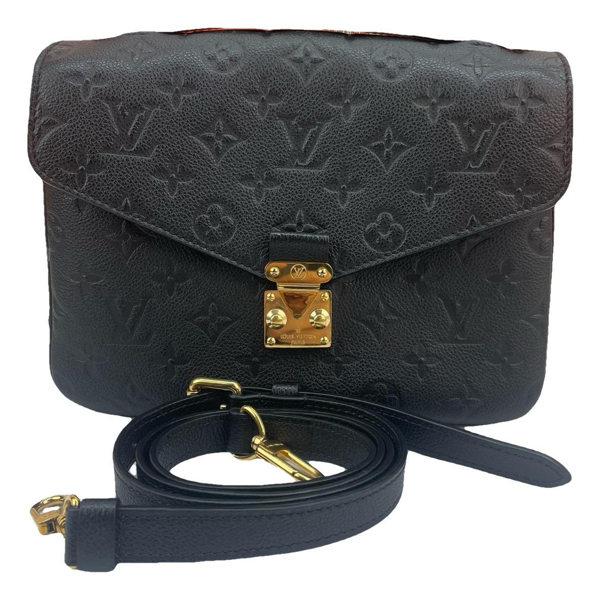 Metis leather handbag